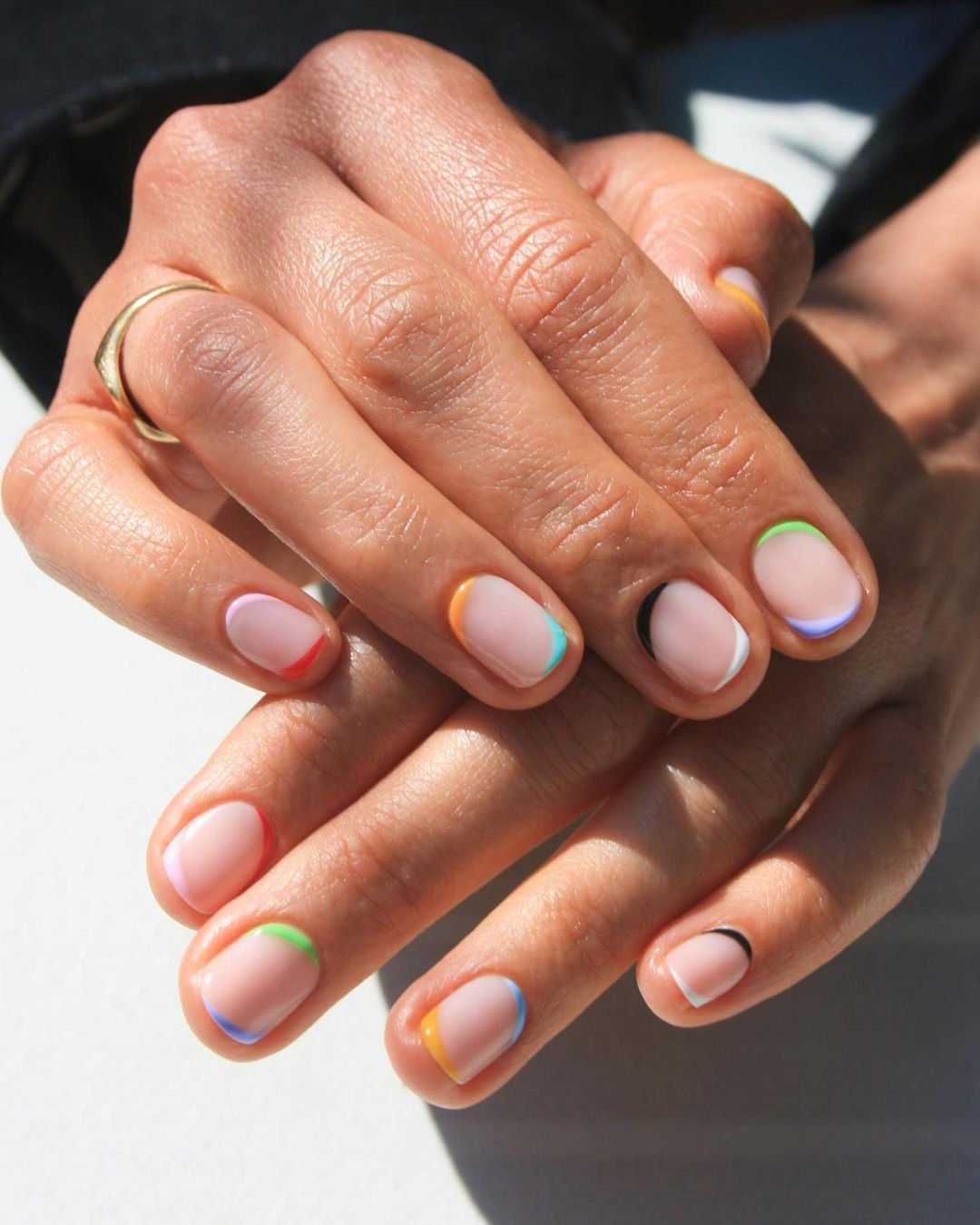 18 - Picture of Summer Short Nails Inspo