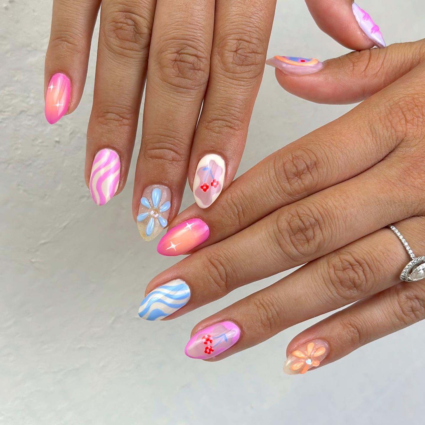 24 - Picture of Summer Nails