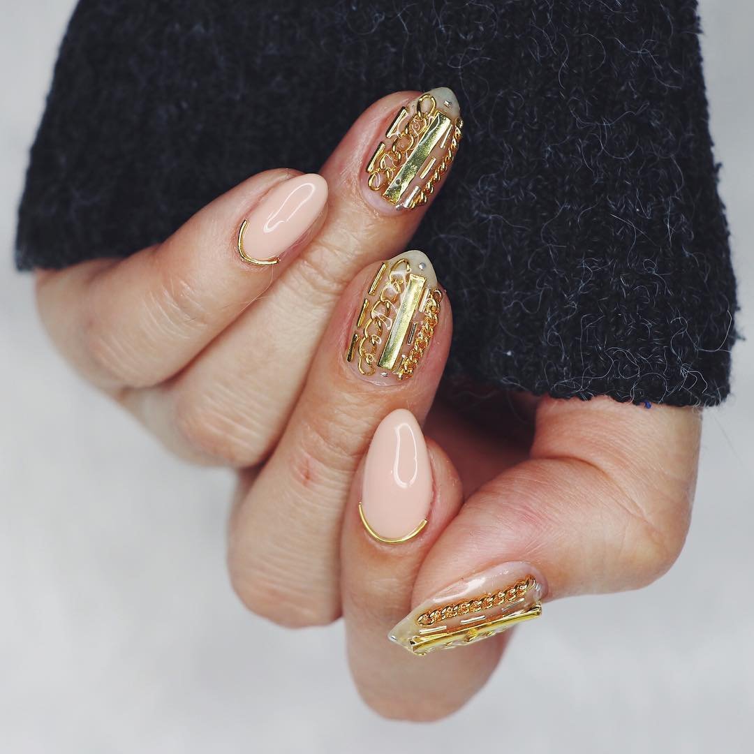 37 - Picture of Fall Nails Inspo