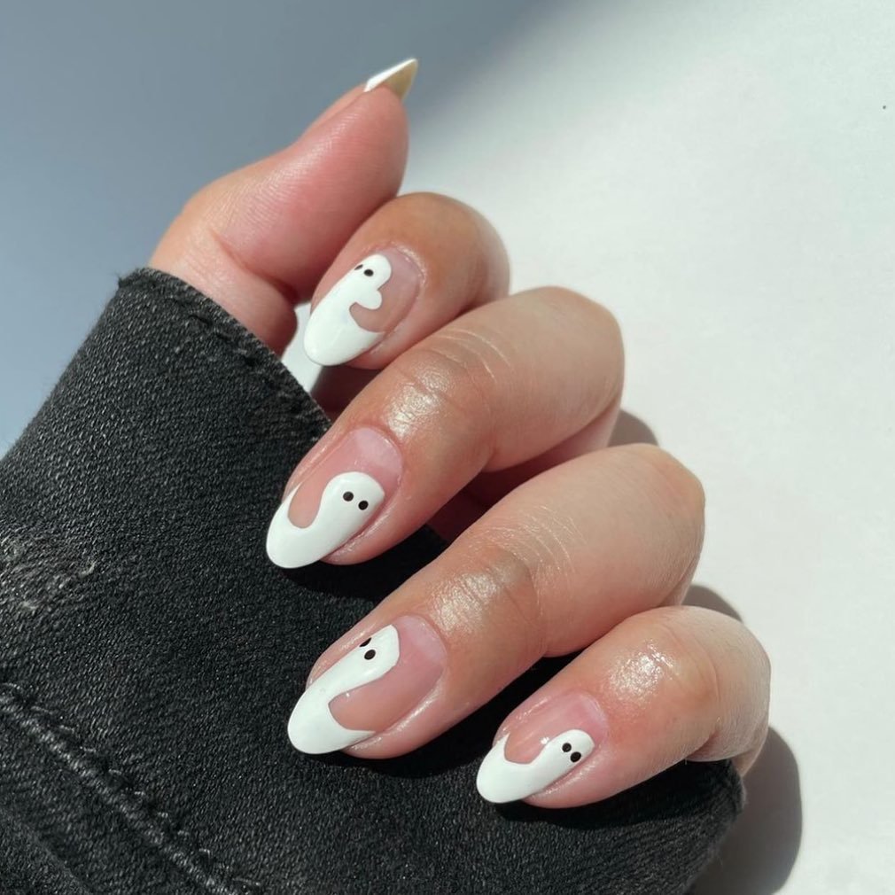 11 - Picture of Halloween Nails