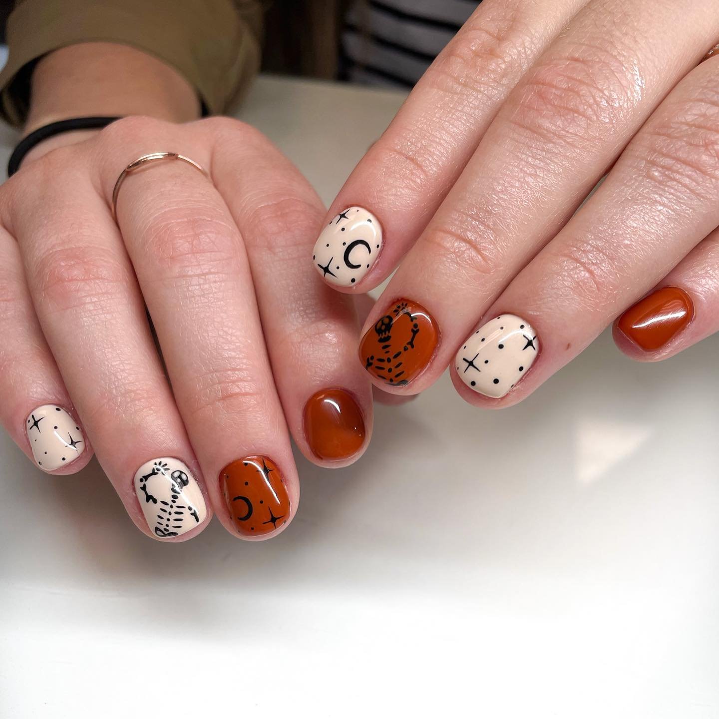 13 - Picture of Halloween Nails