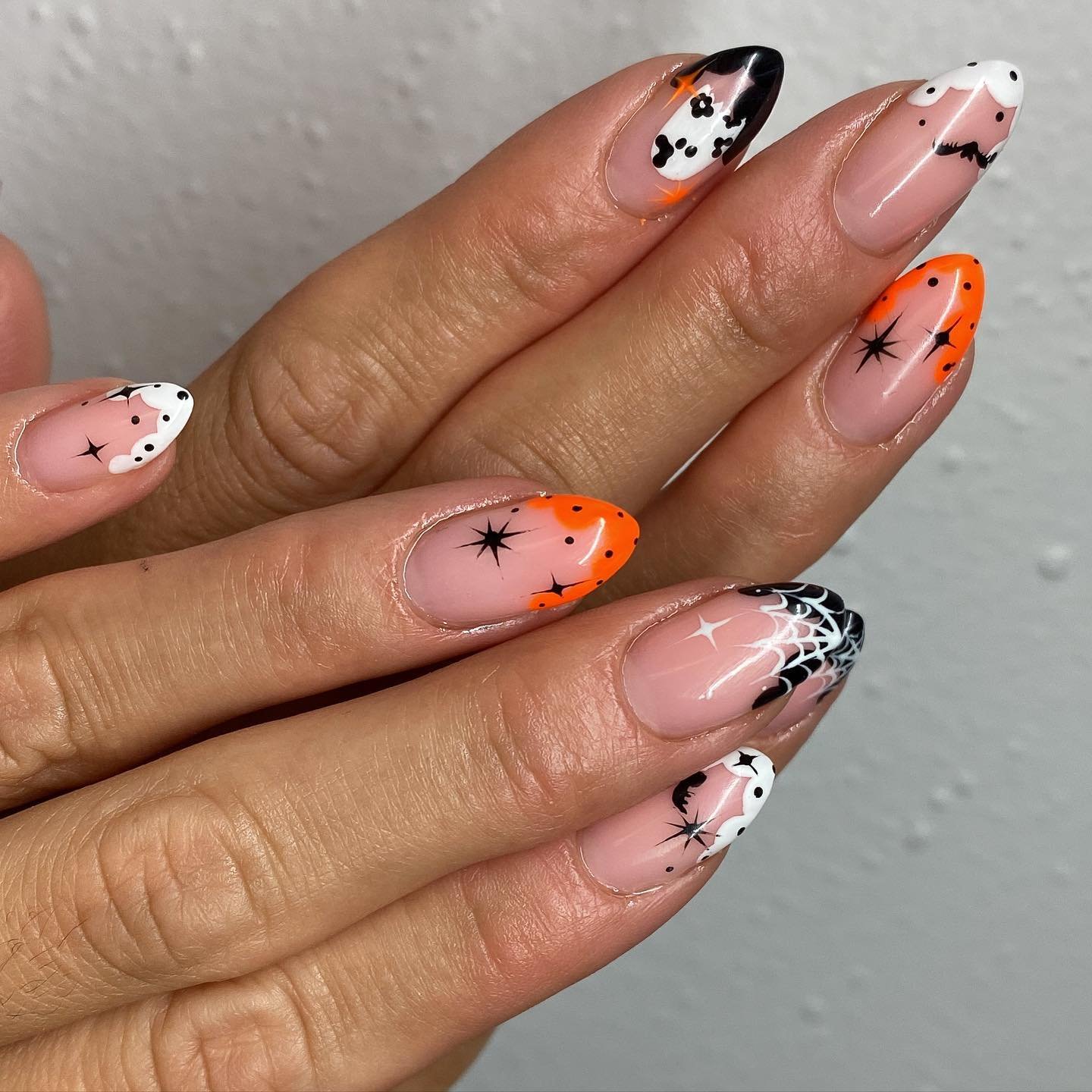 37 - Picture of Halloween Nails