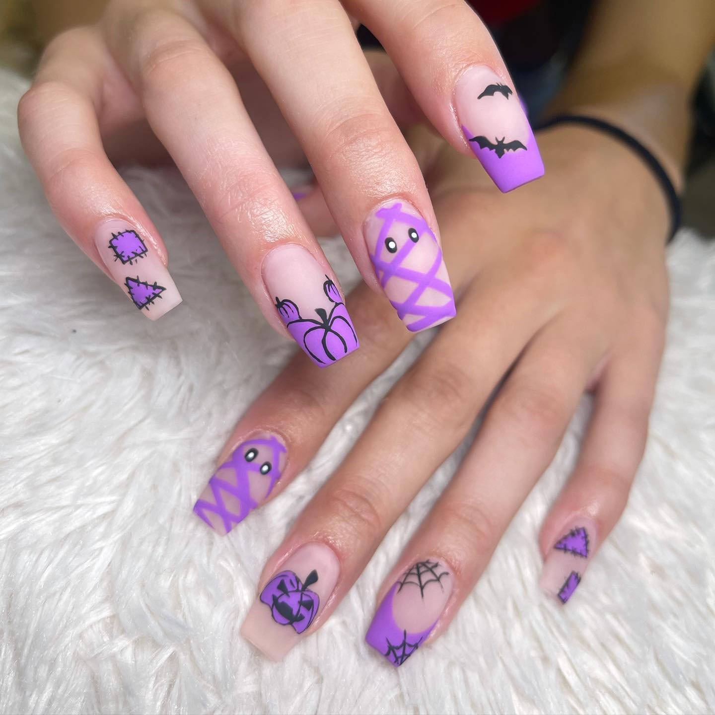 4 - Picture of Halloween Nails