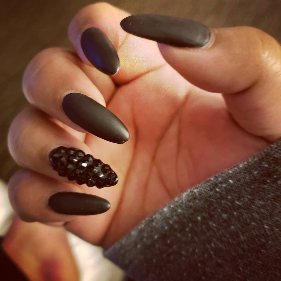 7 - Picture of Studded Nails