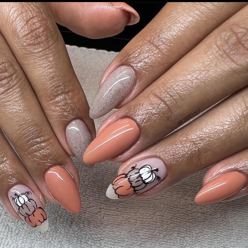 27 - Picture of Thanksgiving Nails