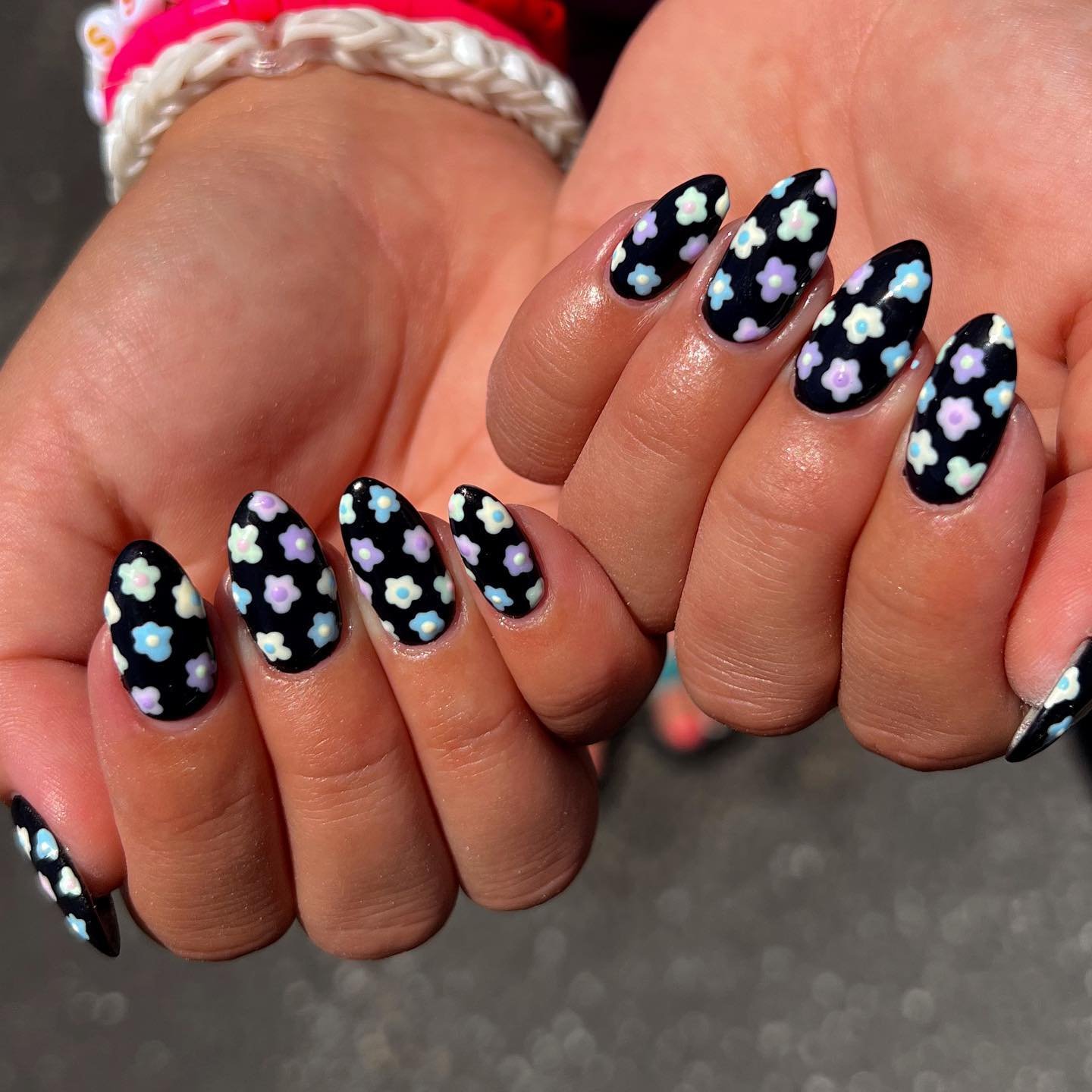 27 - Picture of Black Nails