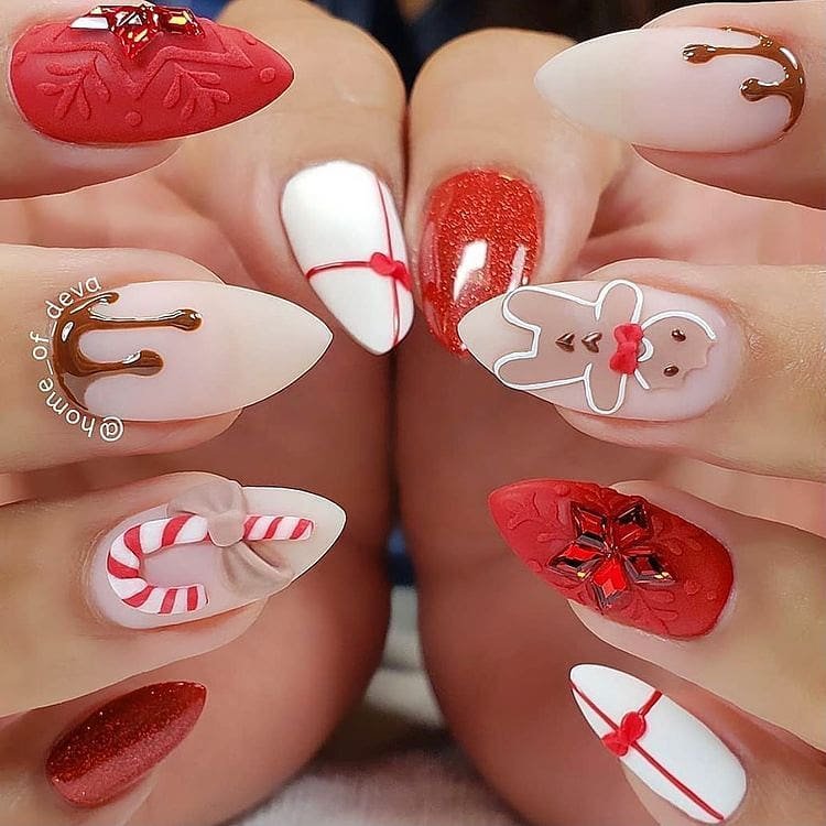 3 - Picture of Christmas Nails