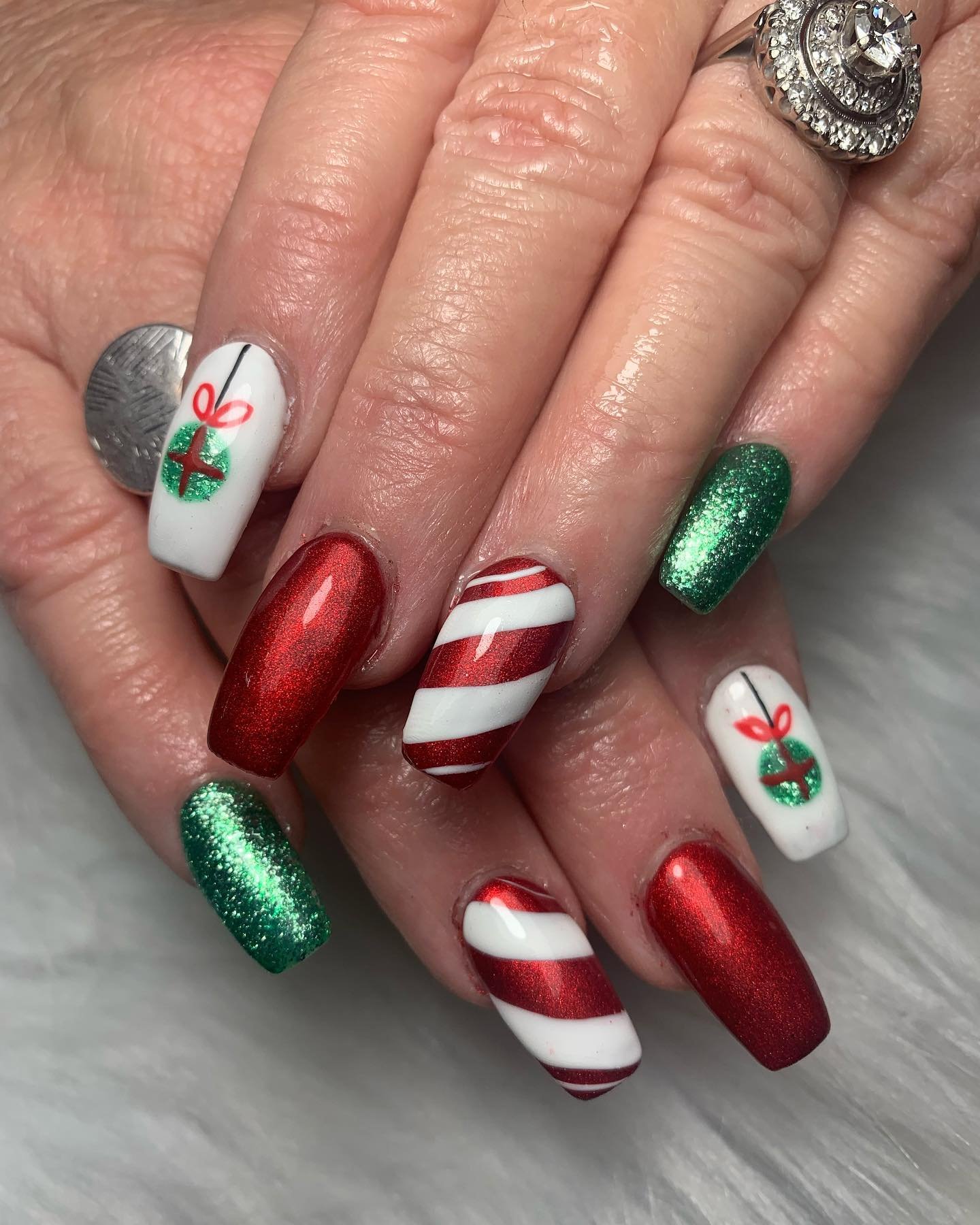 5 - Picture of Christmas Nails