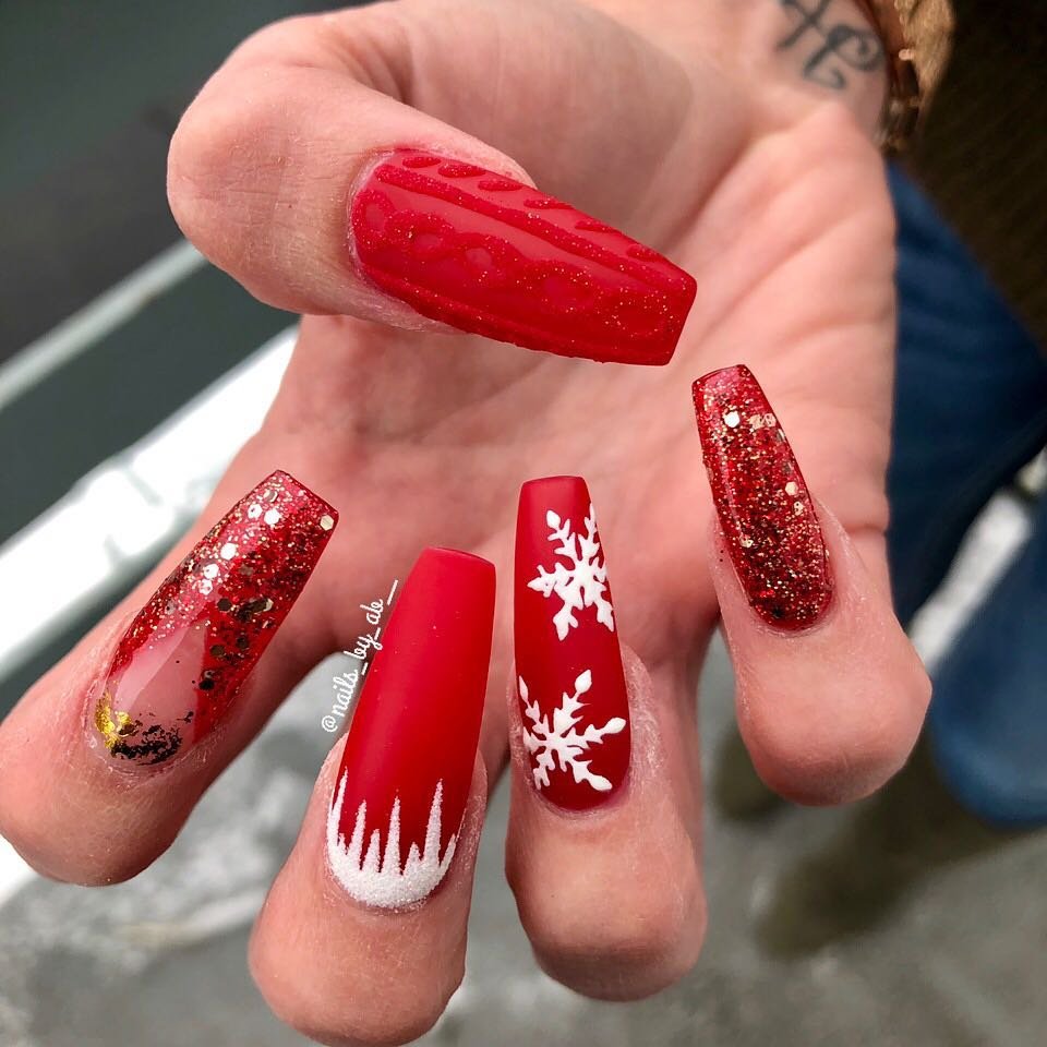 50 - Picture of Christmas Nails