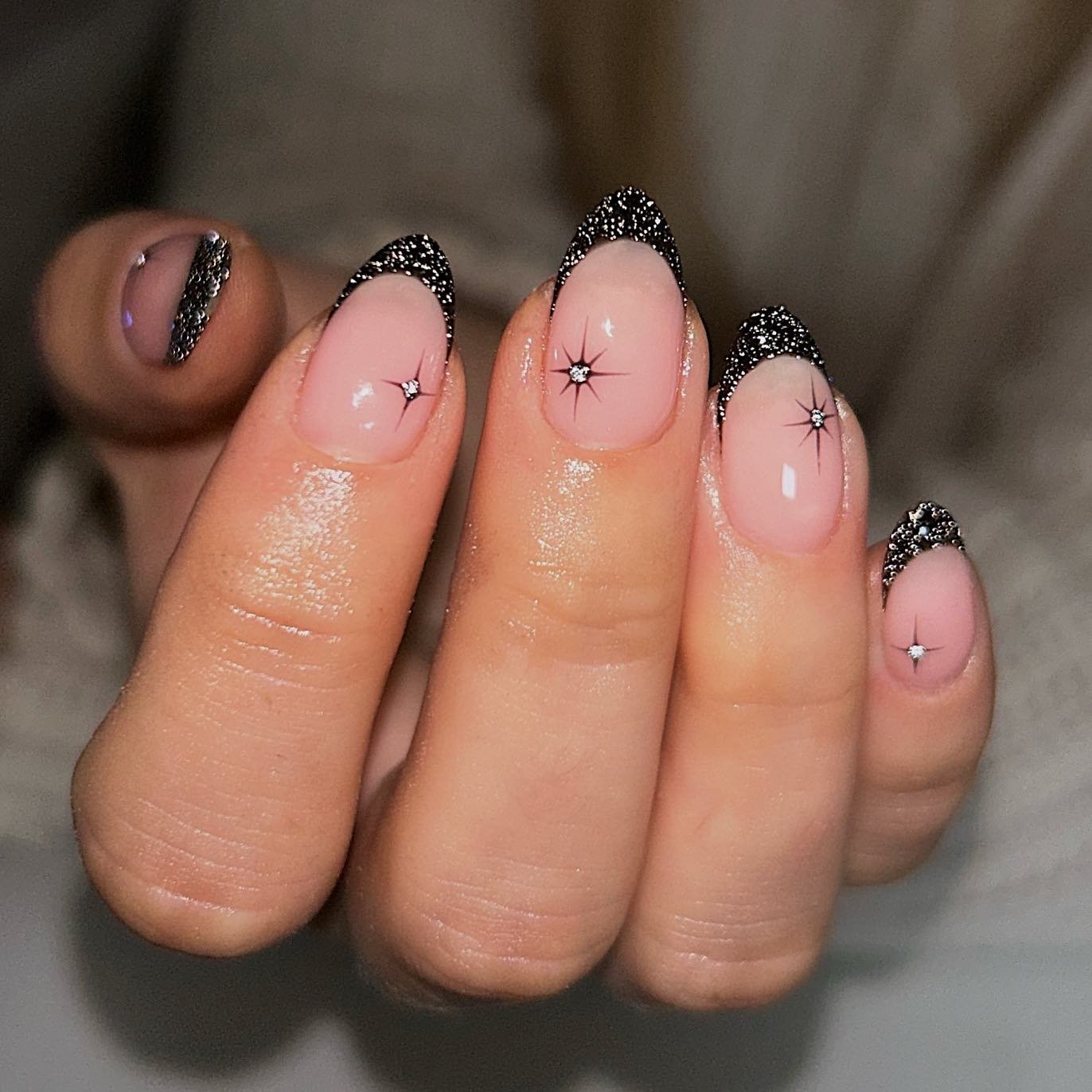 22 - Picture of Winter Nails