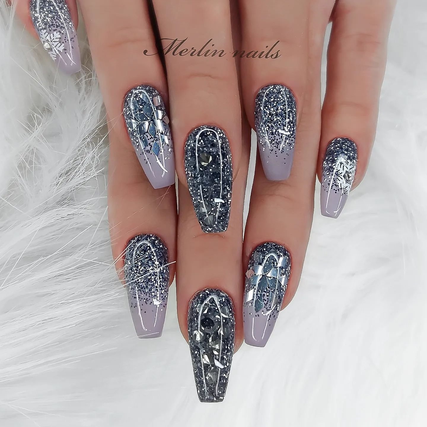 22 - Picture of New Years Nails