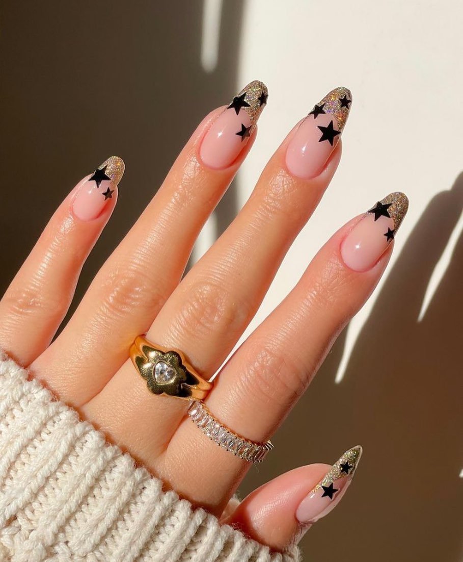 24 - Picture of New Years Nails