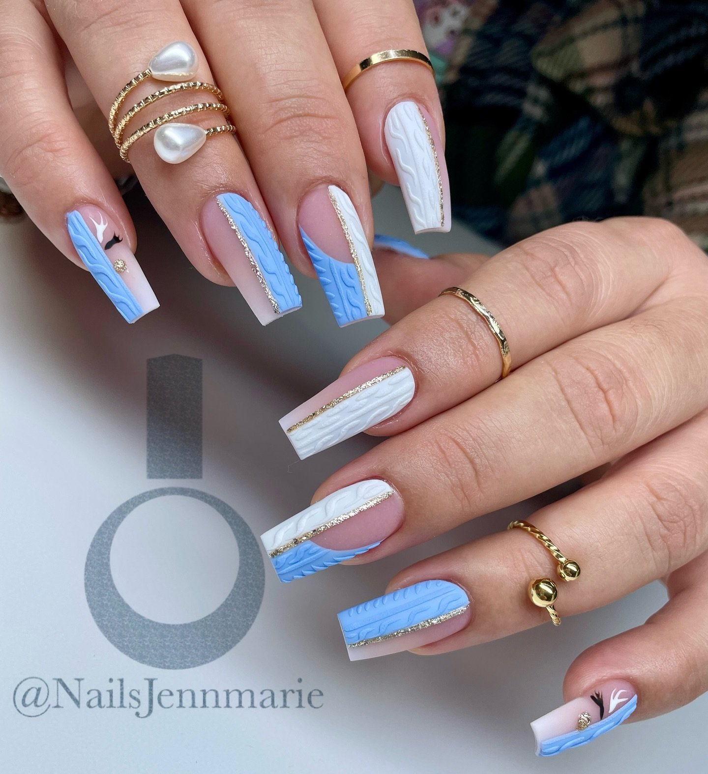 17 - Picture of Acrylic Nails