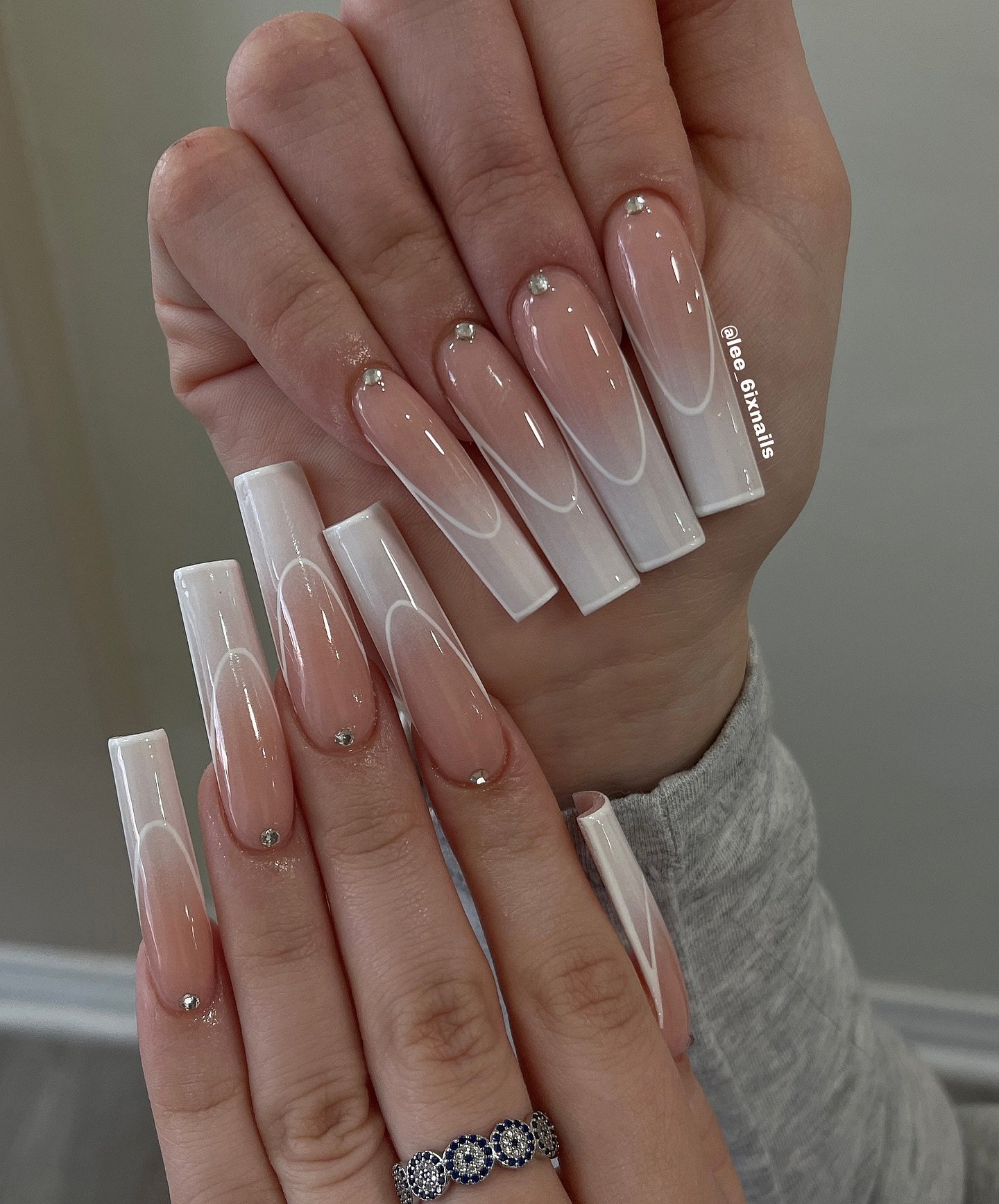 31 - Picture of Acrylic Nails