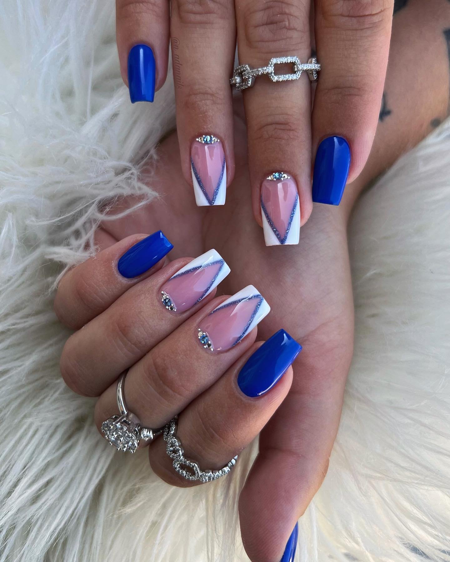 8 - Picture of Blue Nails