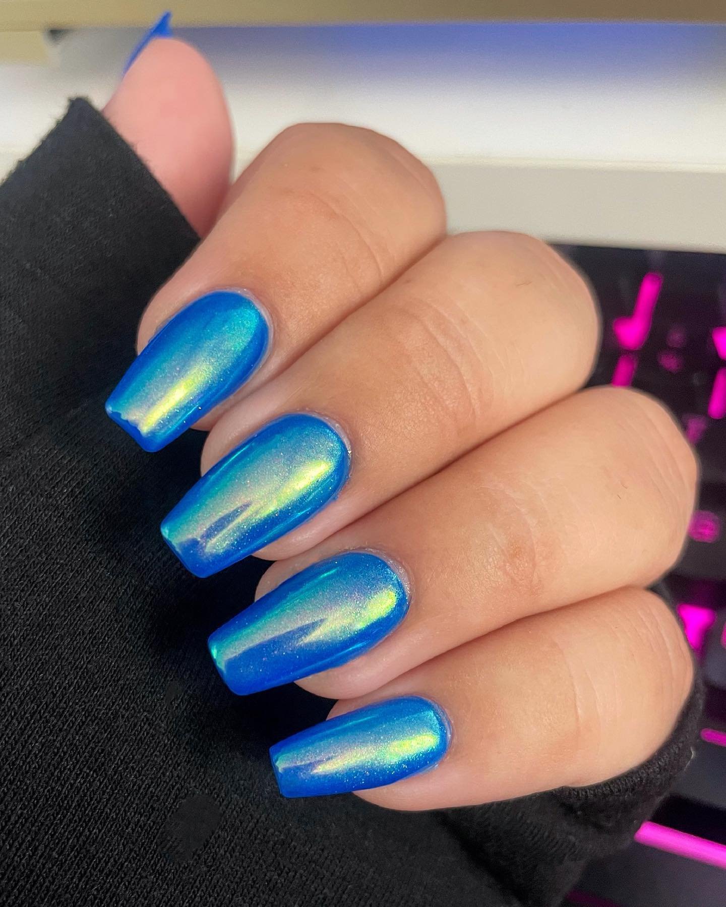 11 - Picture of Chrome Nails