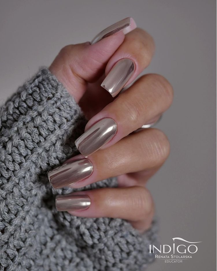 16 - Picture of Chrome Nails