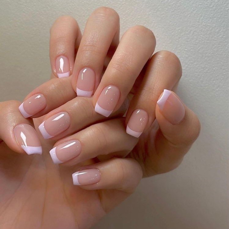 21 - Picture of French Tip Nails