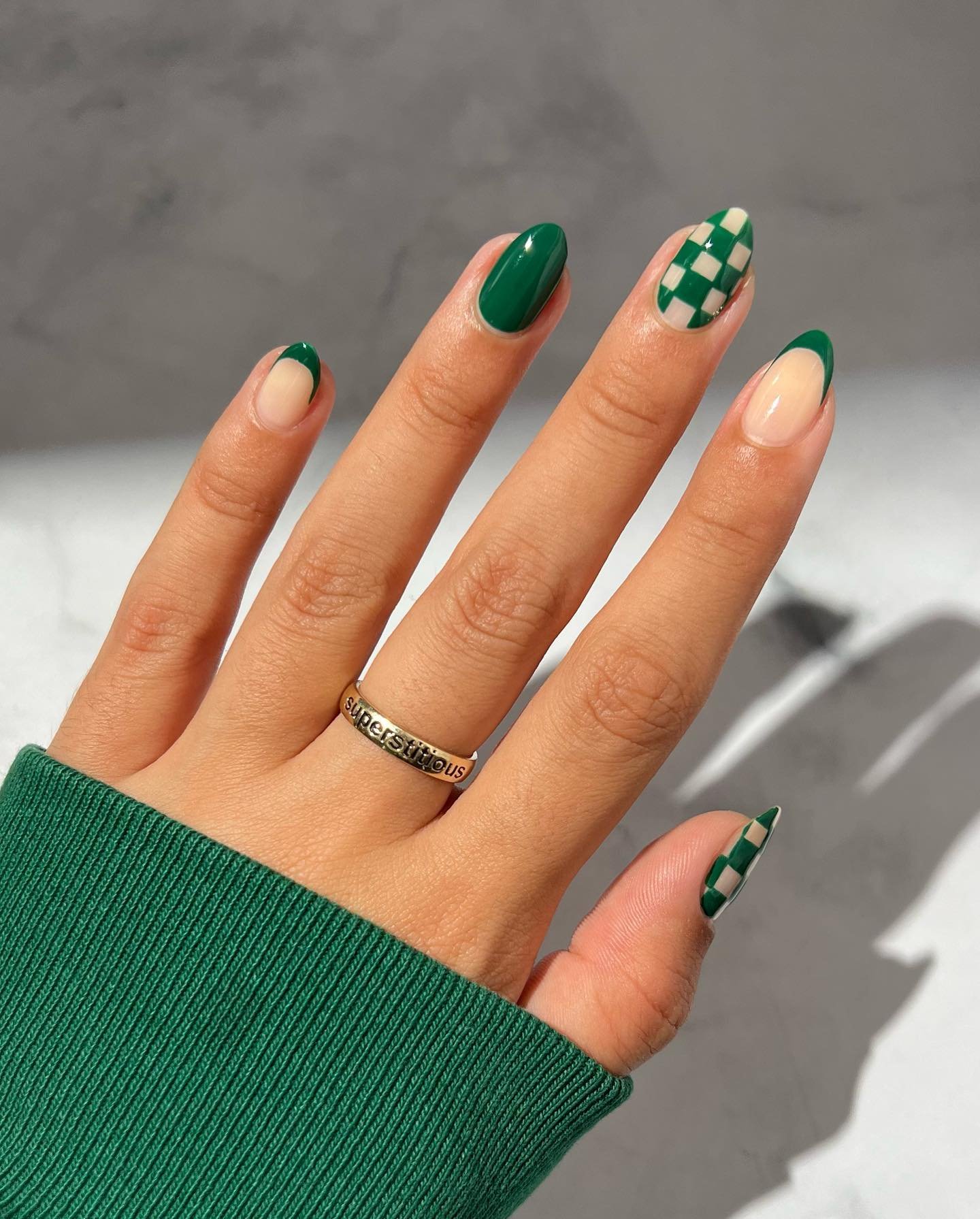 21 - Picture of Green Nails