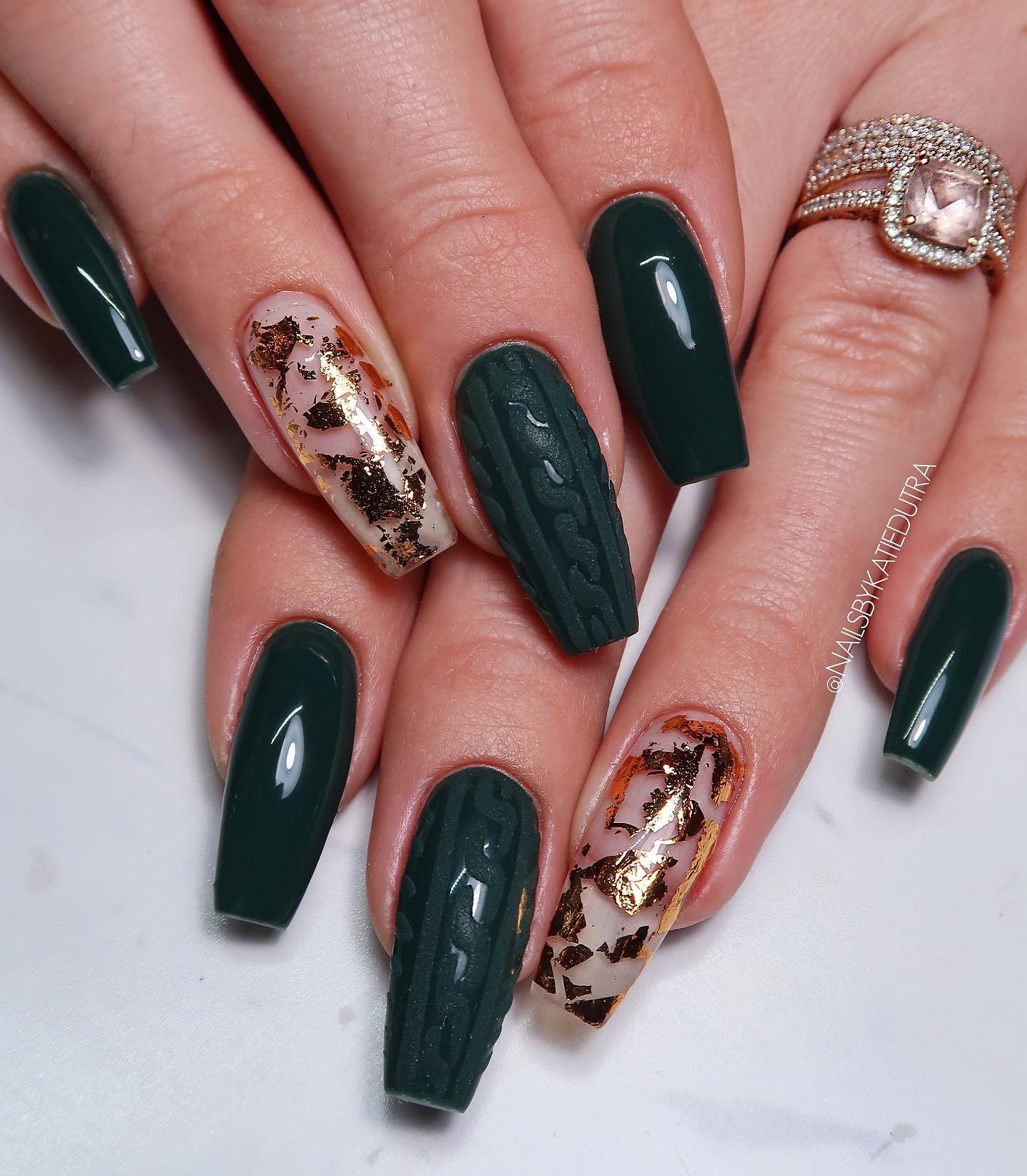 24 - Picture of Green Nails