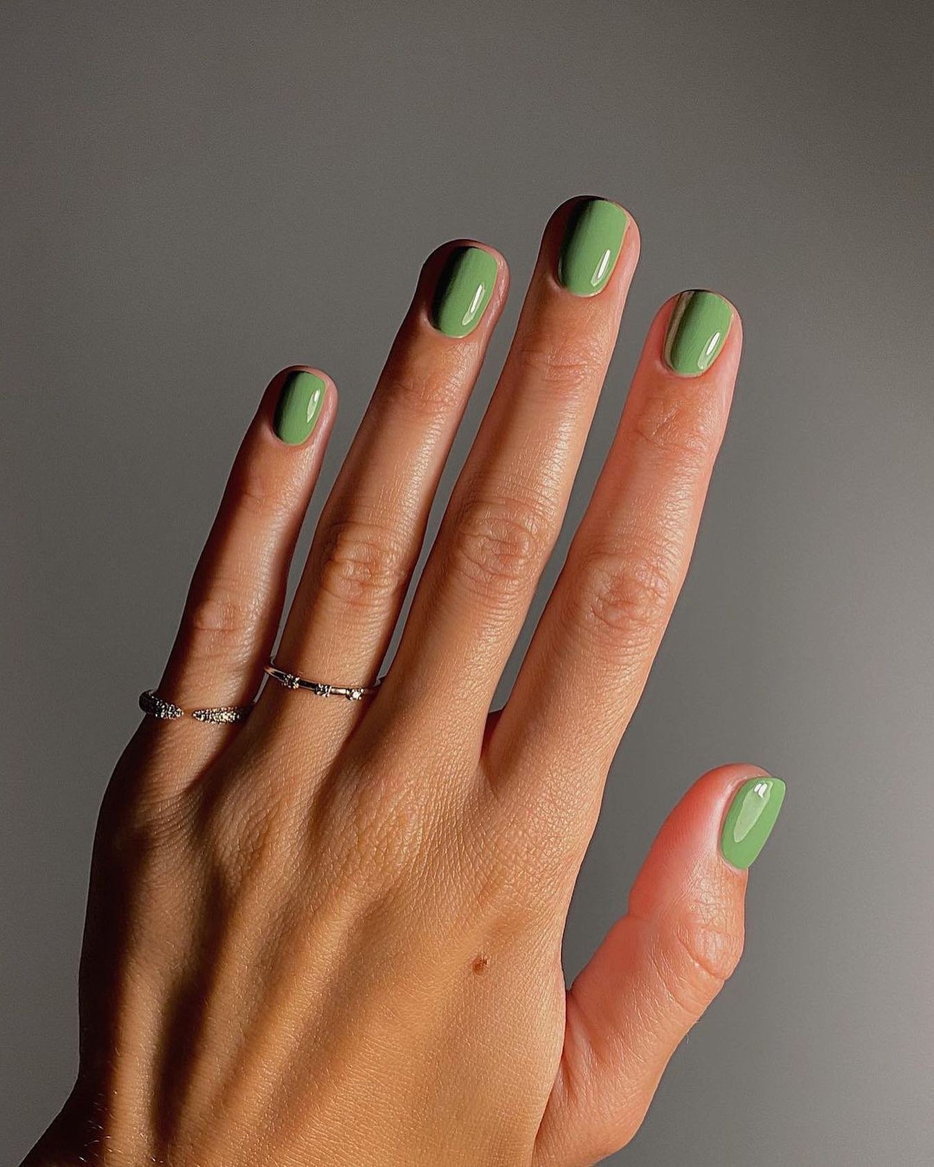 30 - Picture of Green Nails