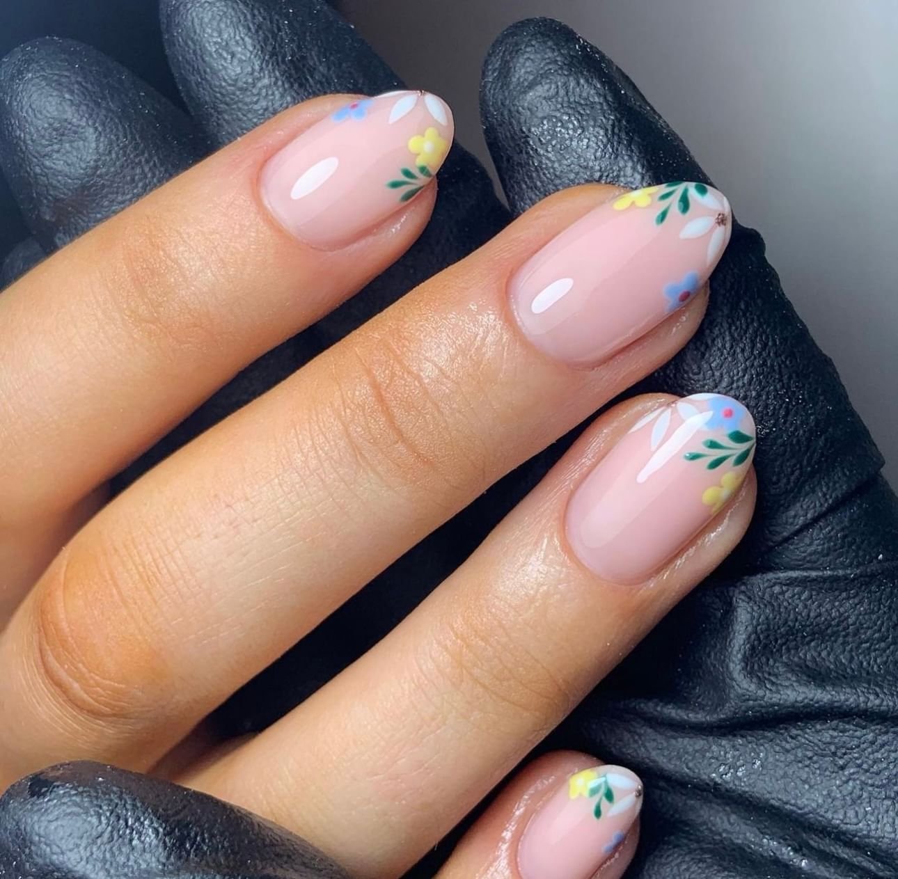 10 - Picture of Spring Nails