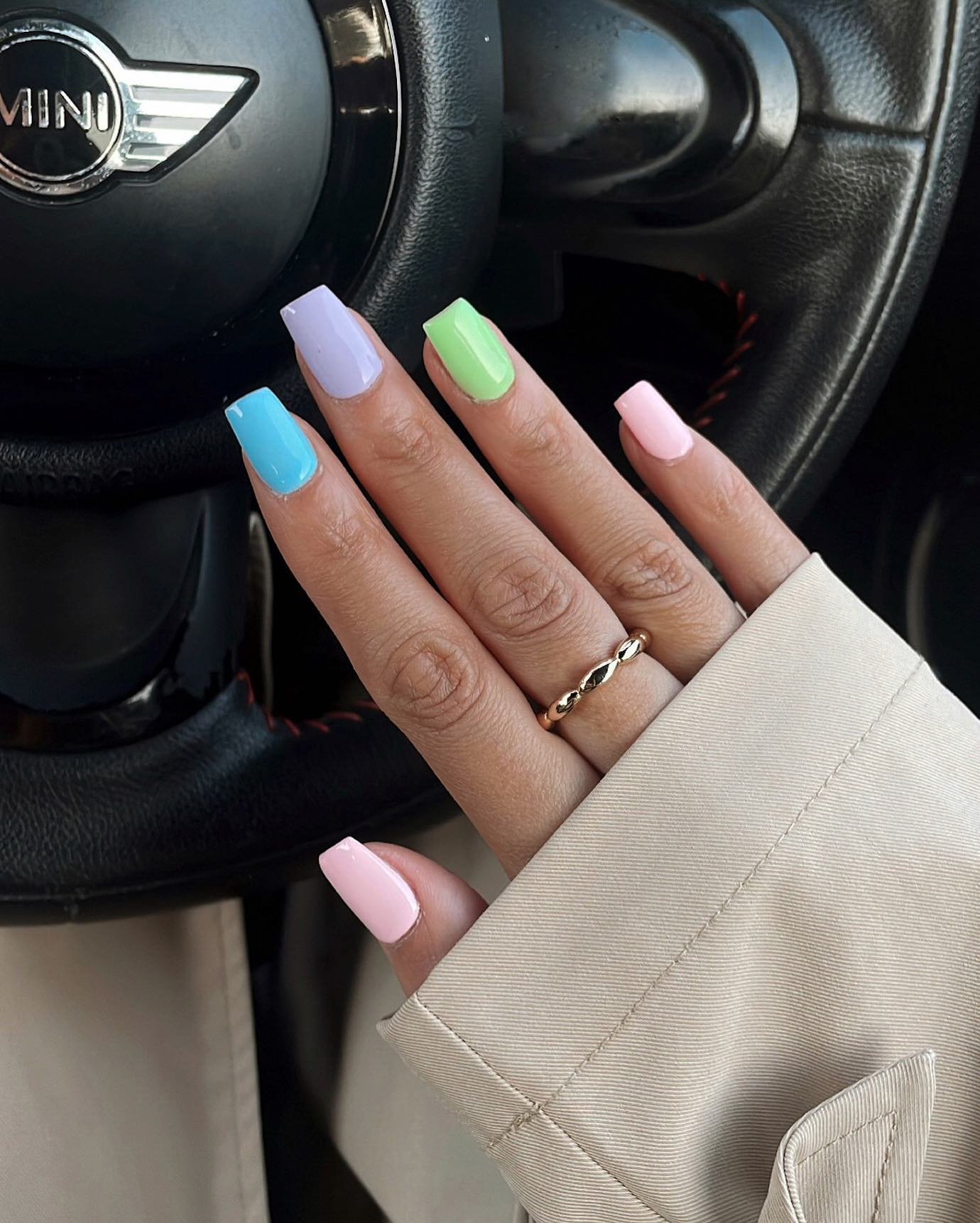 21 - Picture of Spring Nails