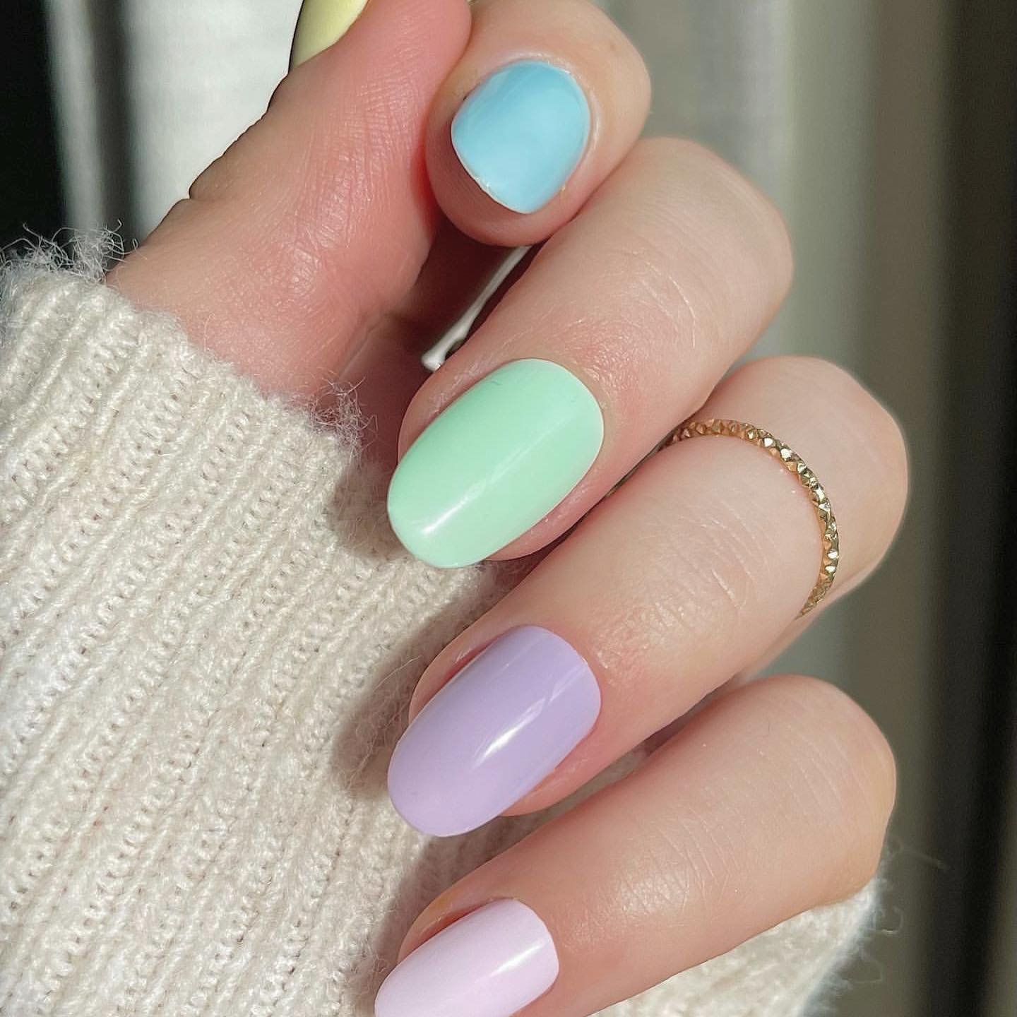 5 - Picture of Spring Nails