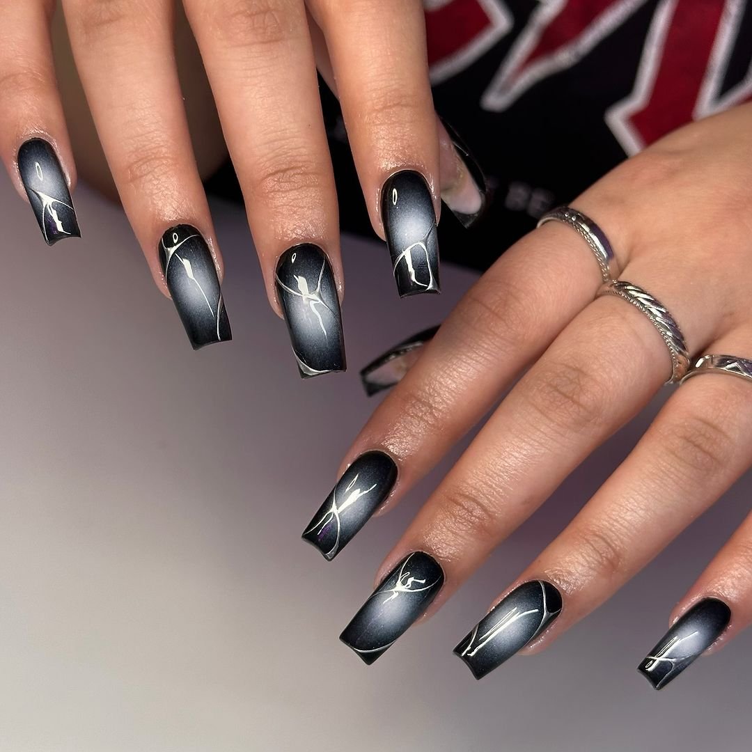 29 - Picture of Aura Nails
