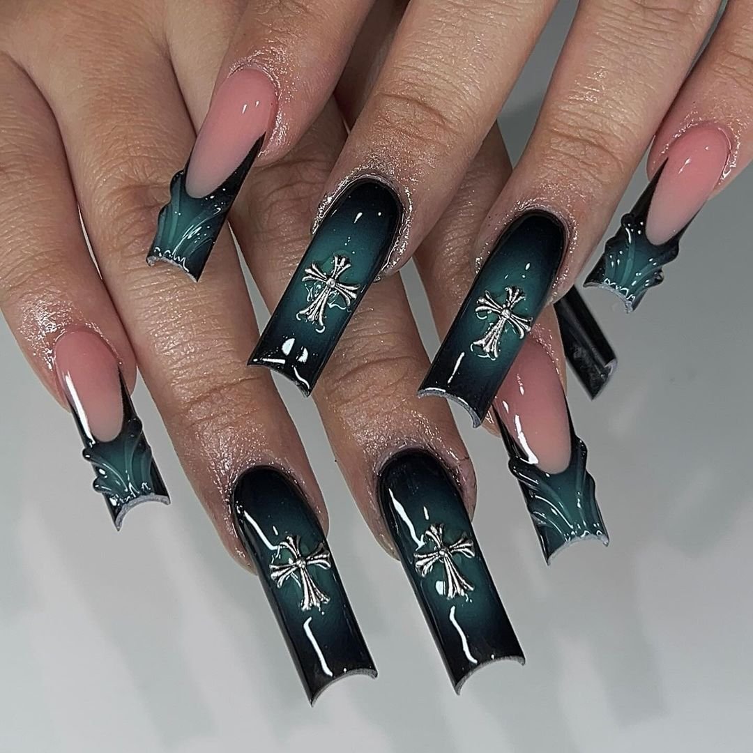 6 - Picture of Aura Nails