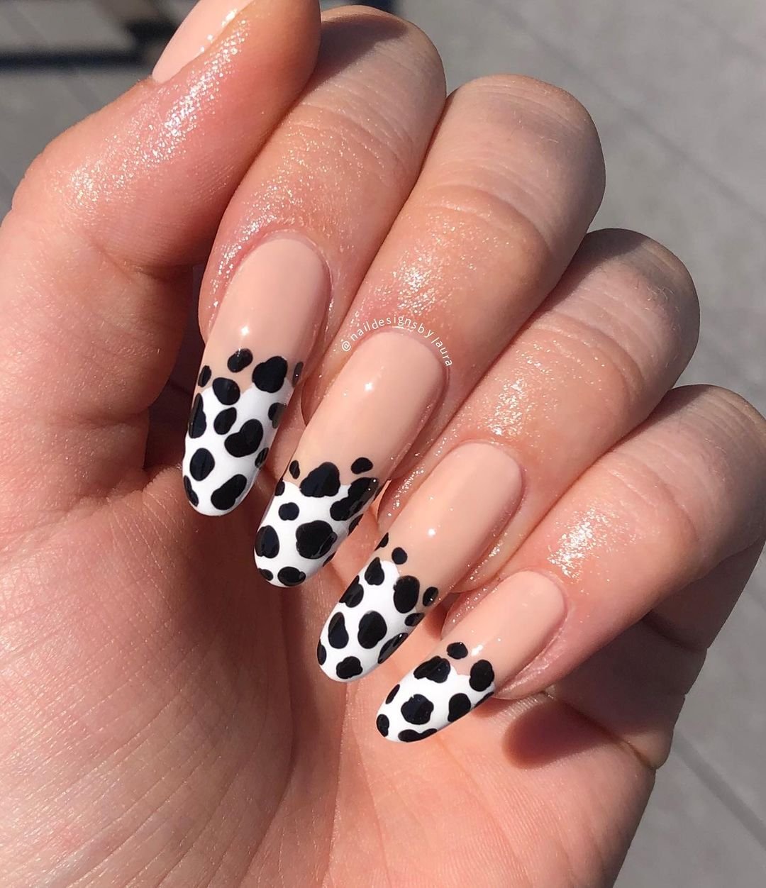 2 - Picture of Black and White Nails