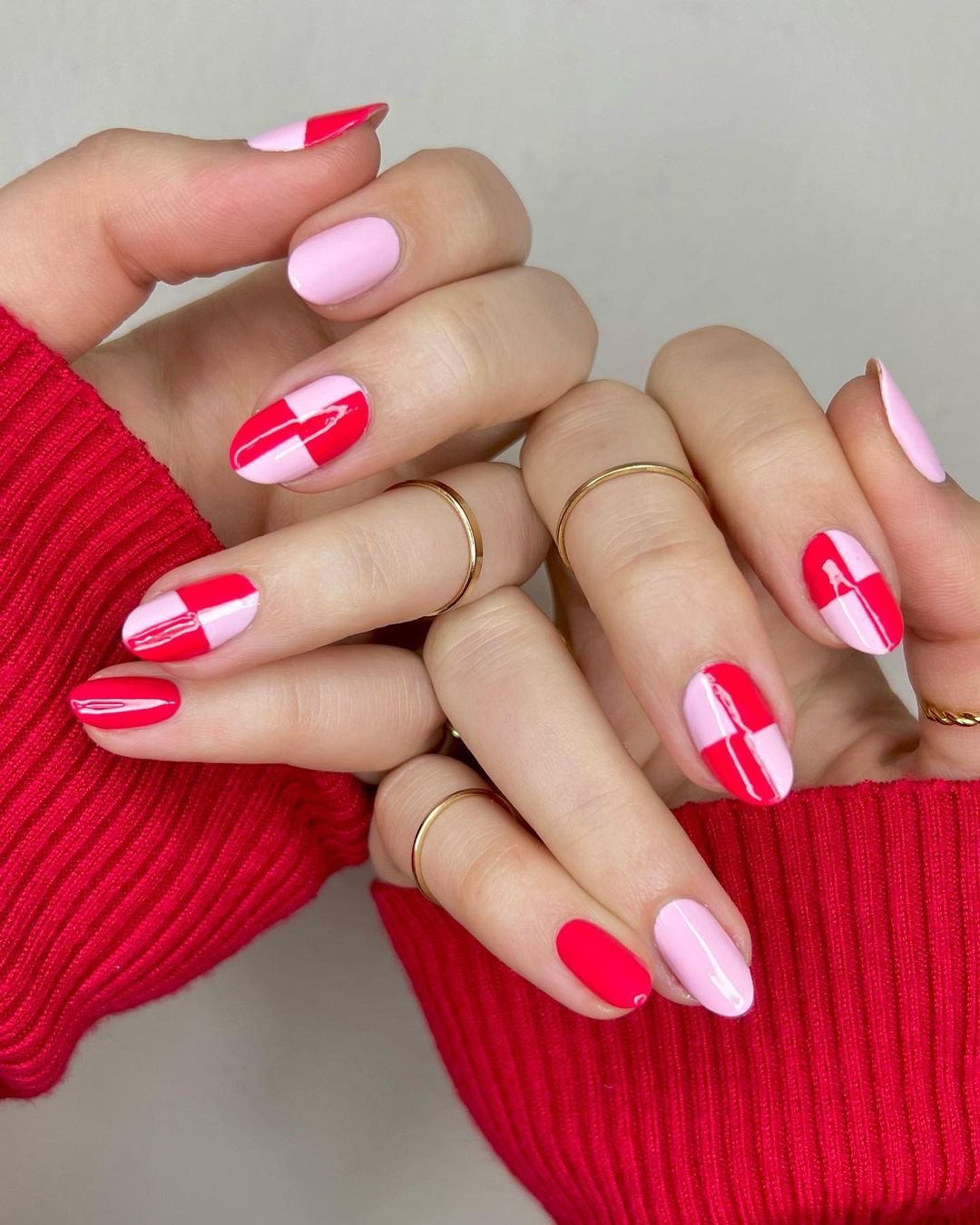 12 - Picture of Checkered Nails