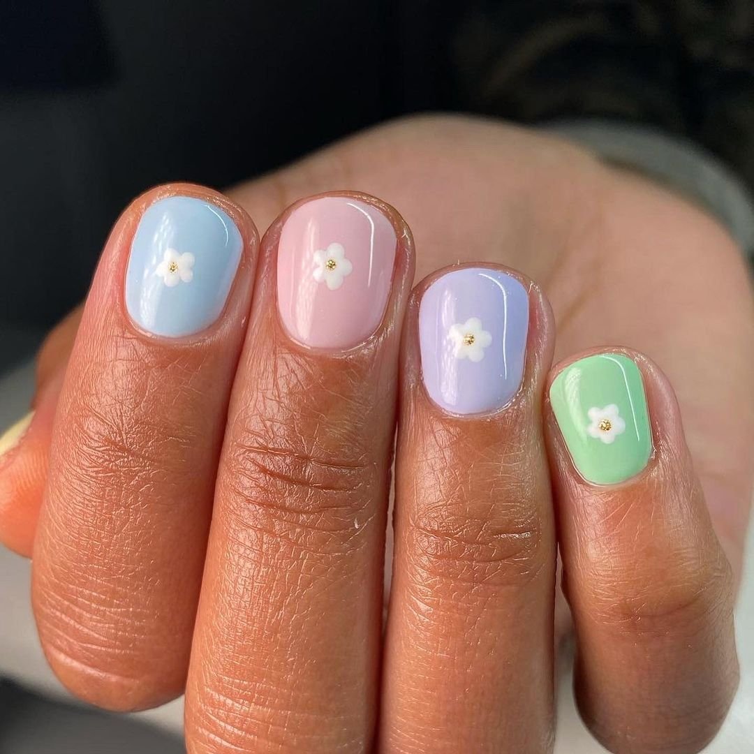 15 - Picture of Easter Nails