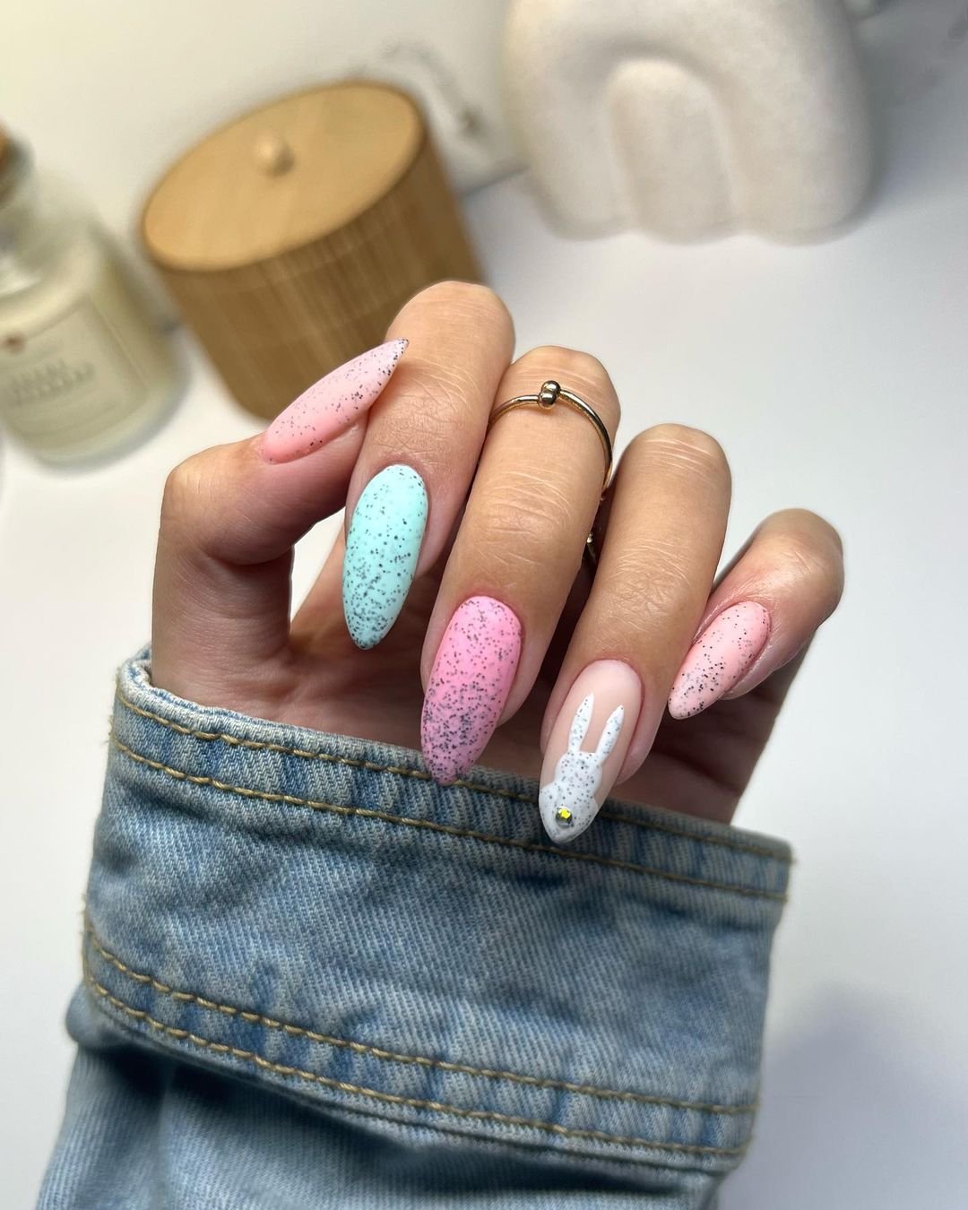22 - Picture of Easter Nails