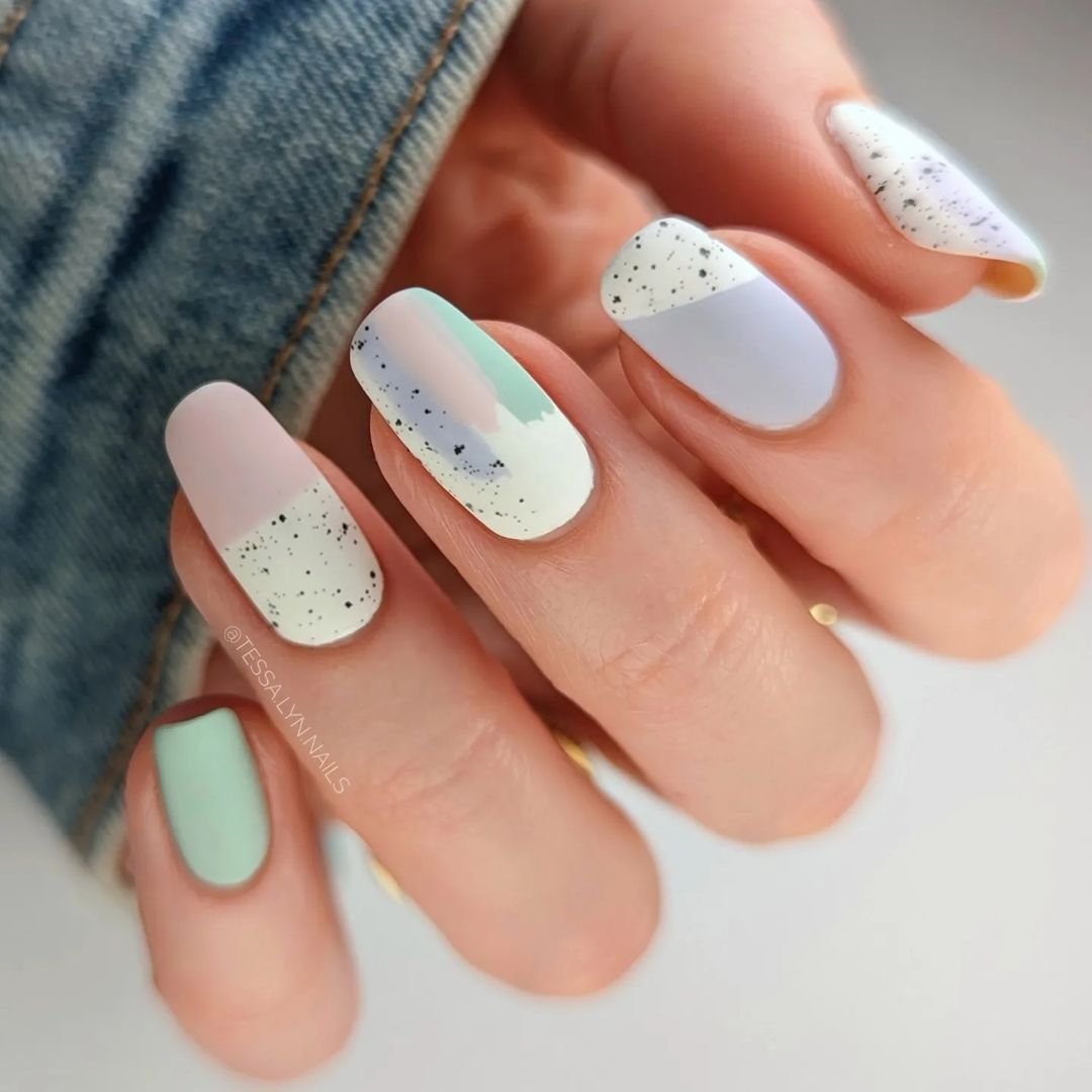 23 - Picture of Easter Nails