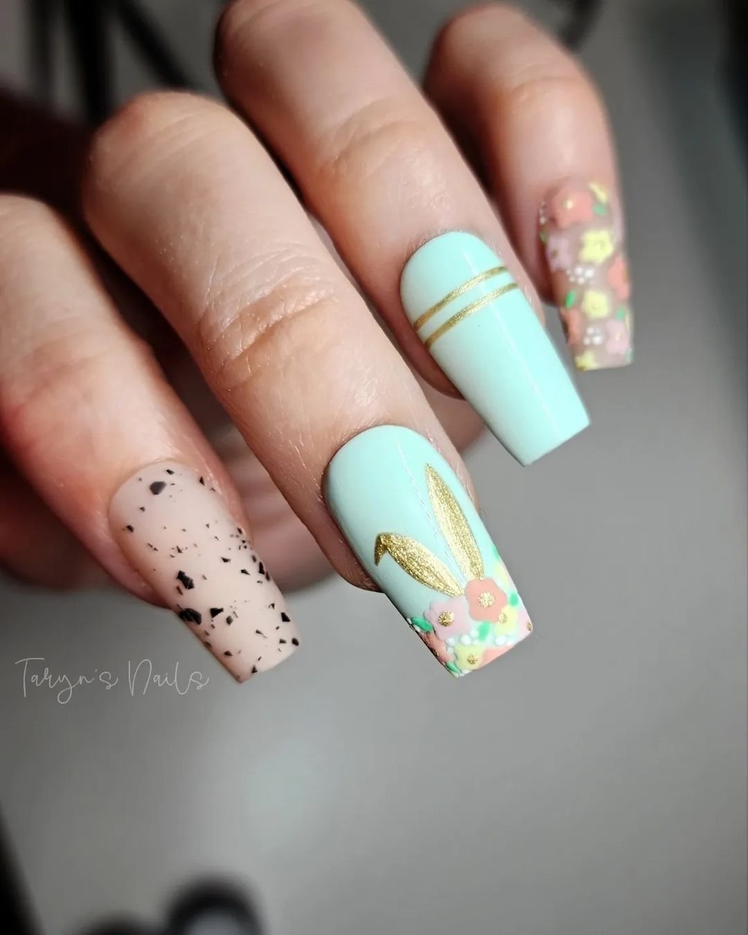 35 - Picture of Easter Nails