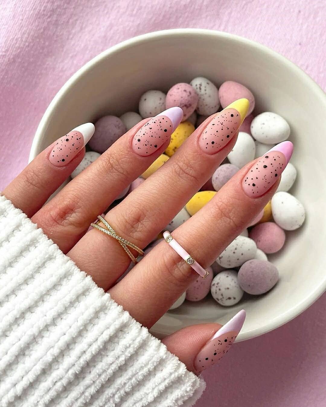 41 - Picture of Easter Nails