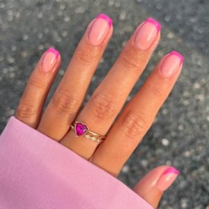 21 Cute & Trendy Pink French Tip Nails to Try in 2024