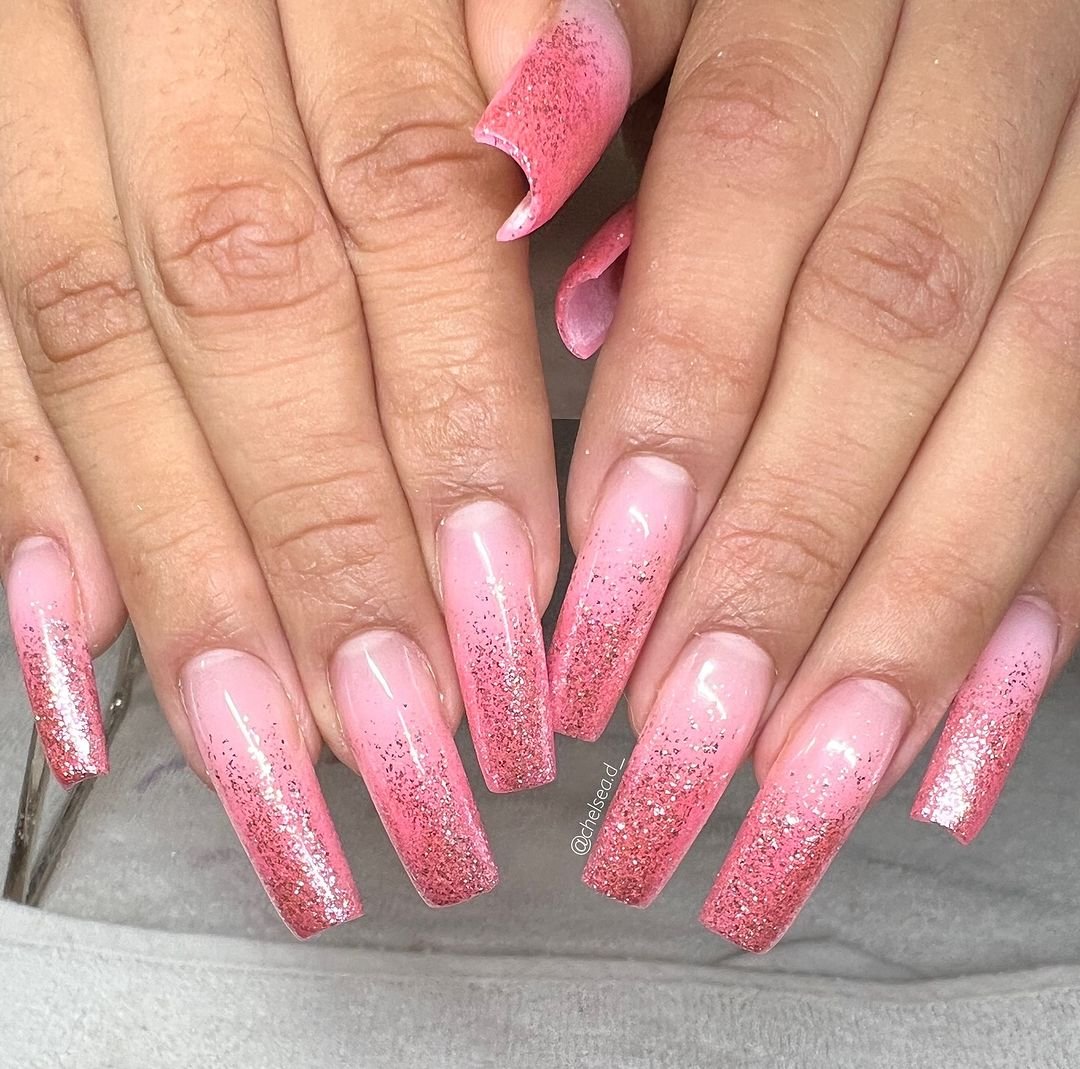 22 - Picture of Pink Glitter Nails