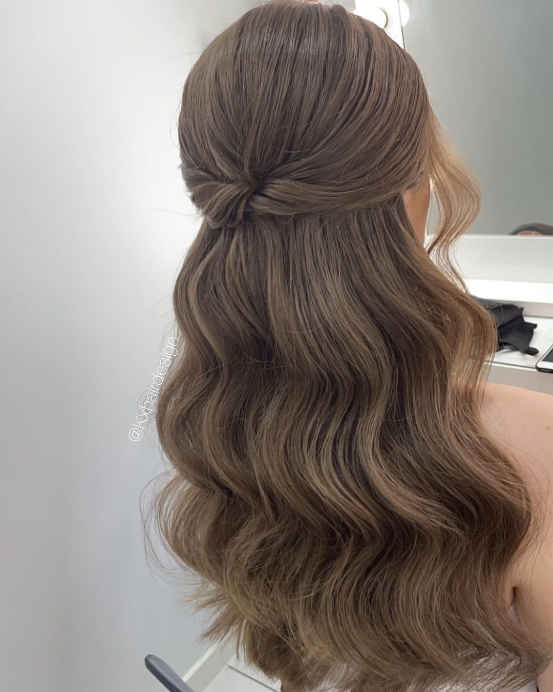 35 - Picture of Prom Hairstyles