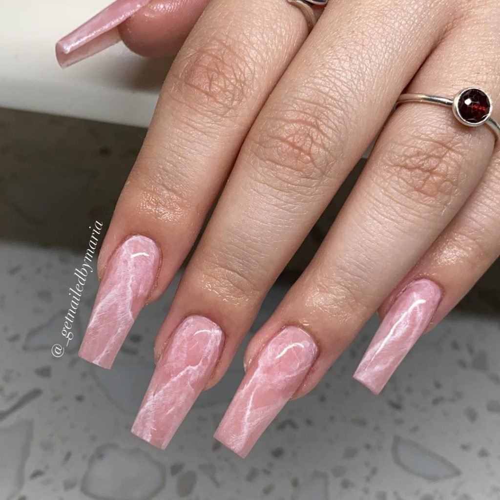 28 Stunning Rose Quartz Nails Chic And Trendy Designs For 2024 4095