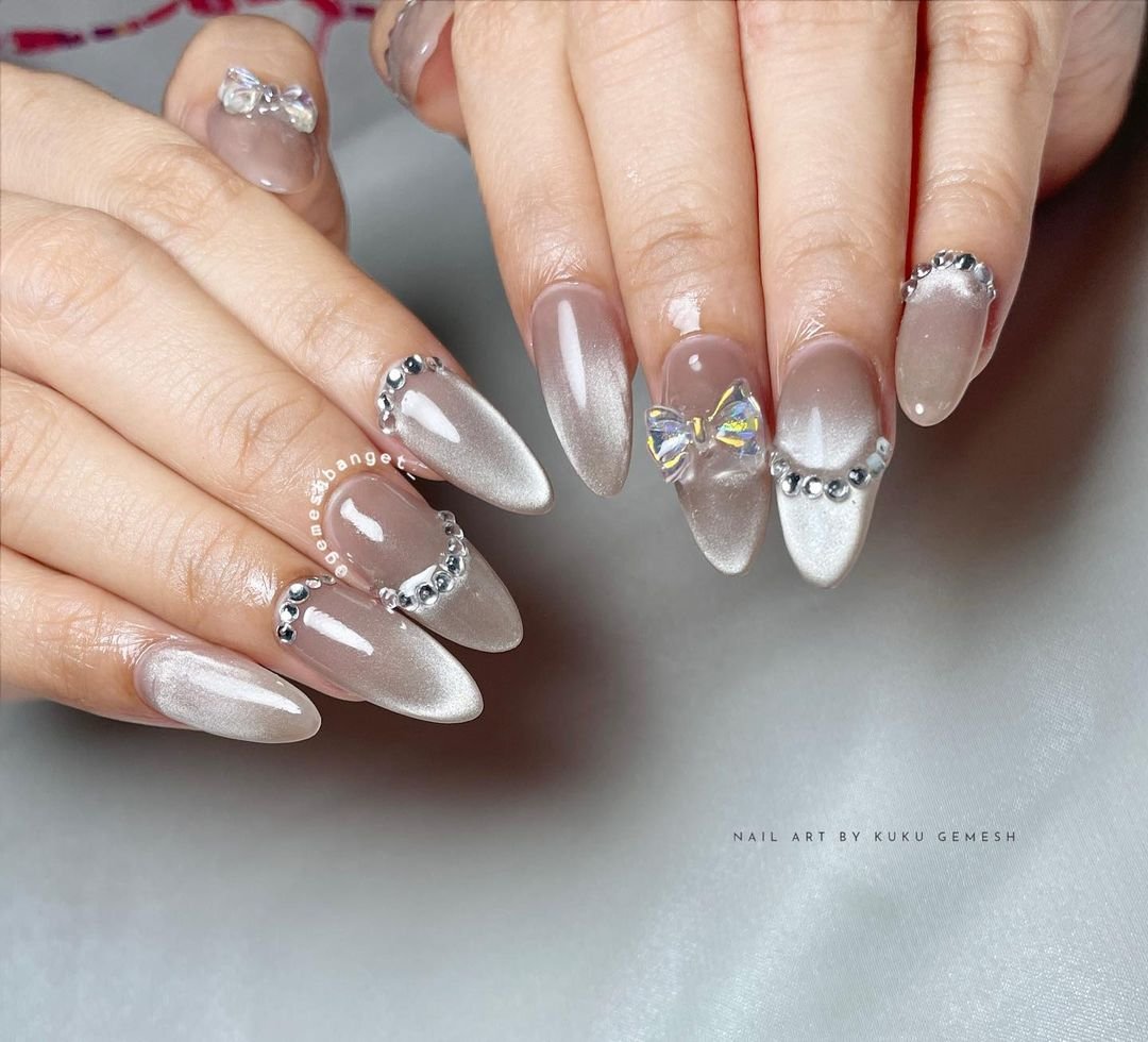 28 - Picture of Wedding Nails
