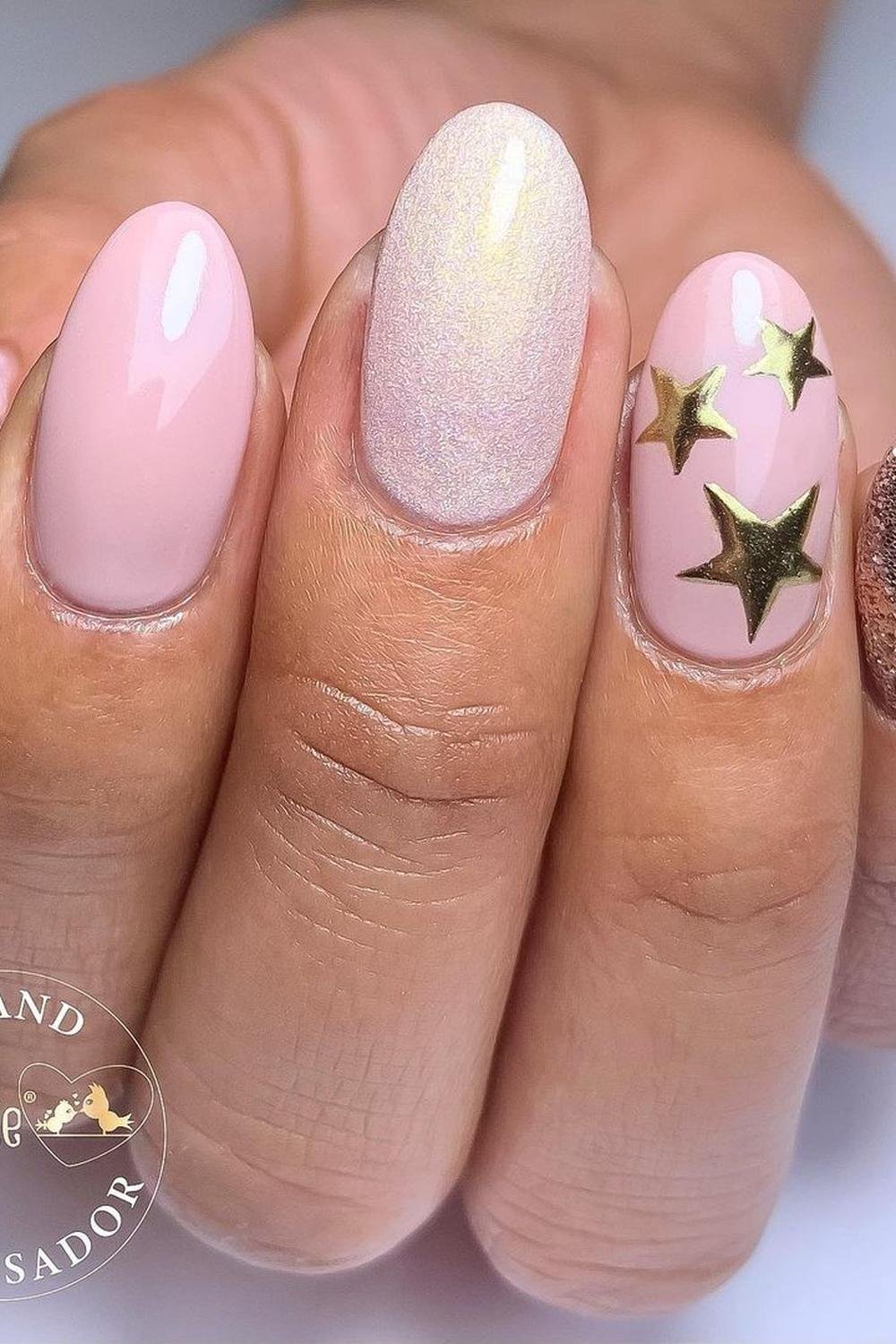 28 - Picture of Chrome Star Nails