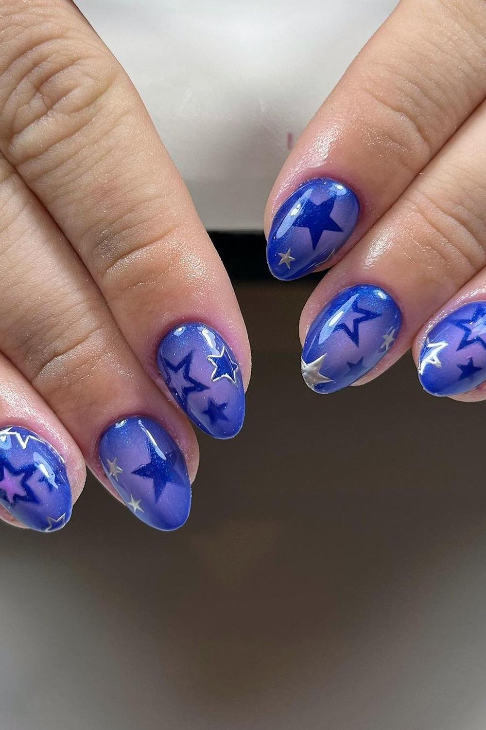 6 - Picture of Chrome Star Nails