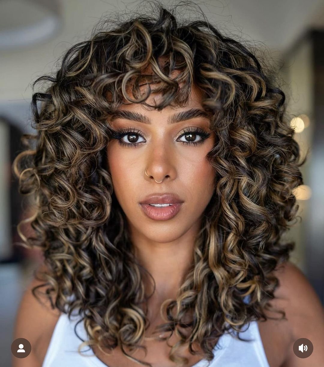 23 - Picture of Curly Hairstyles