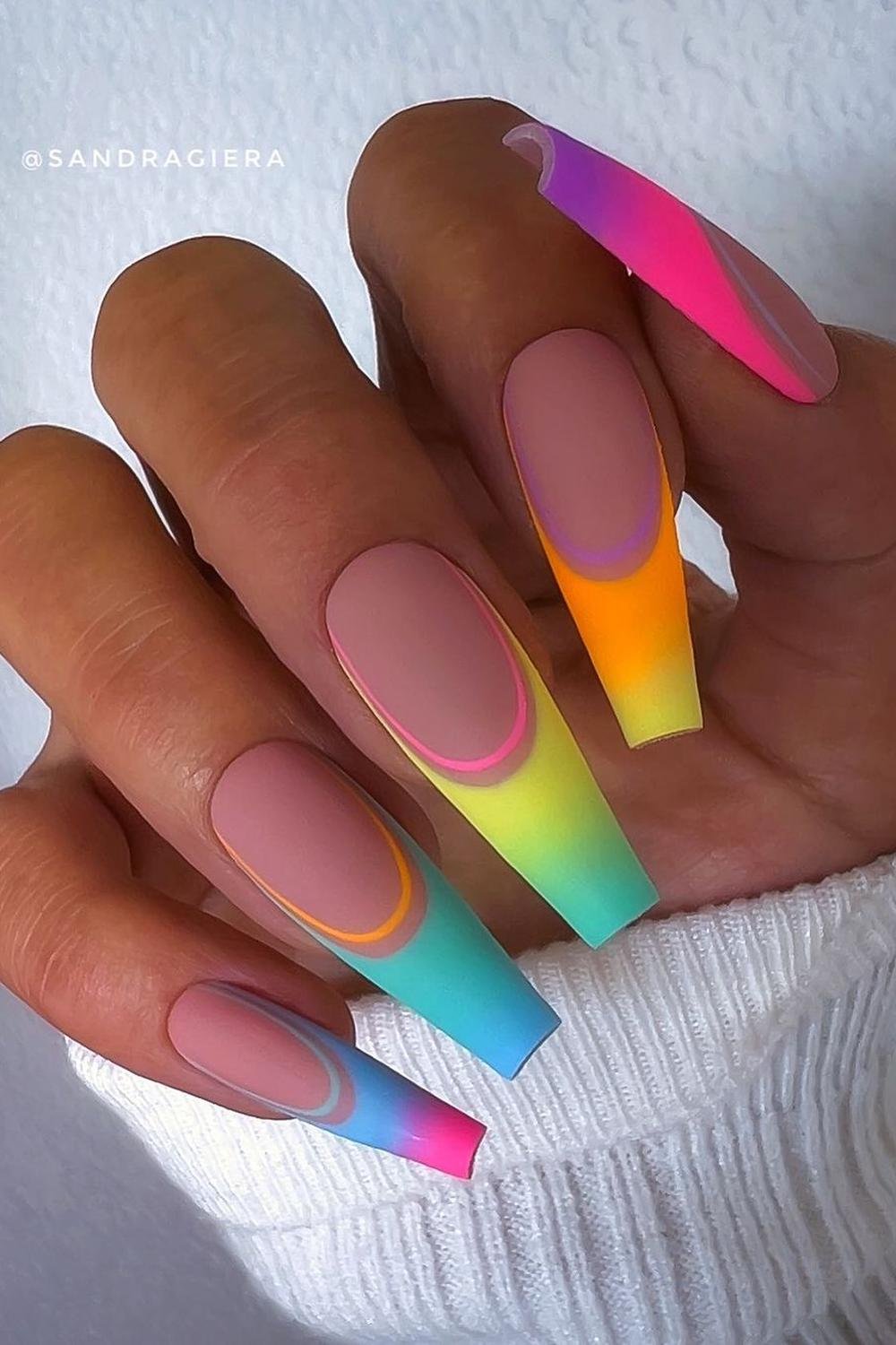 25 - Picture of Ballerina Nails