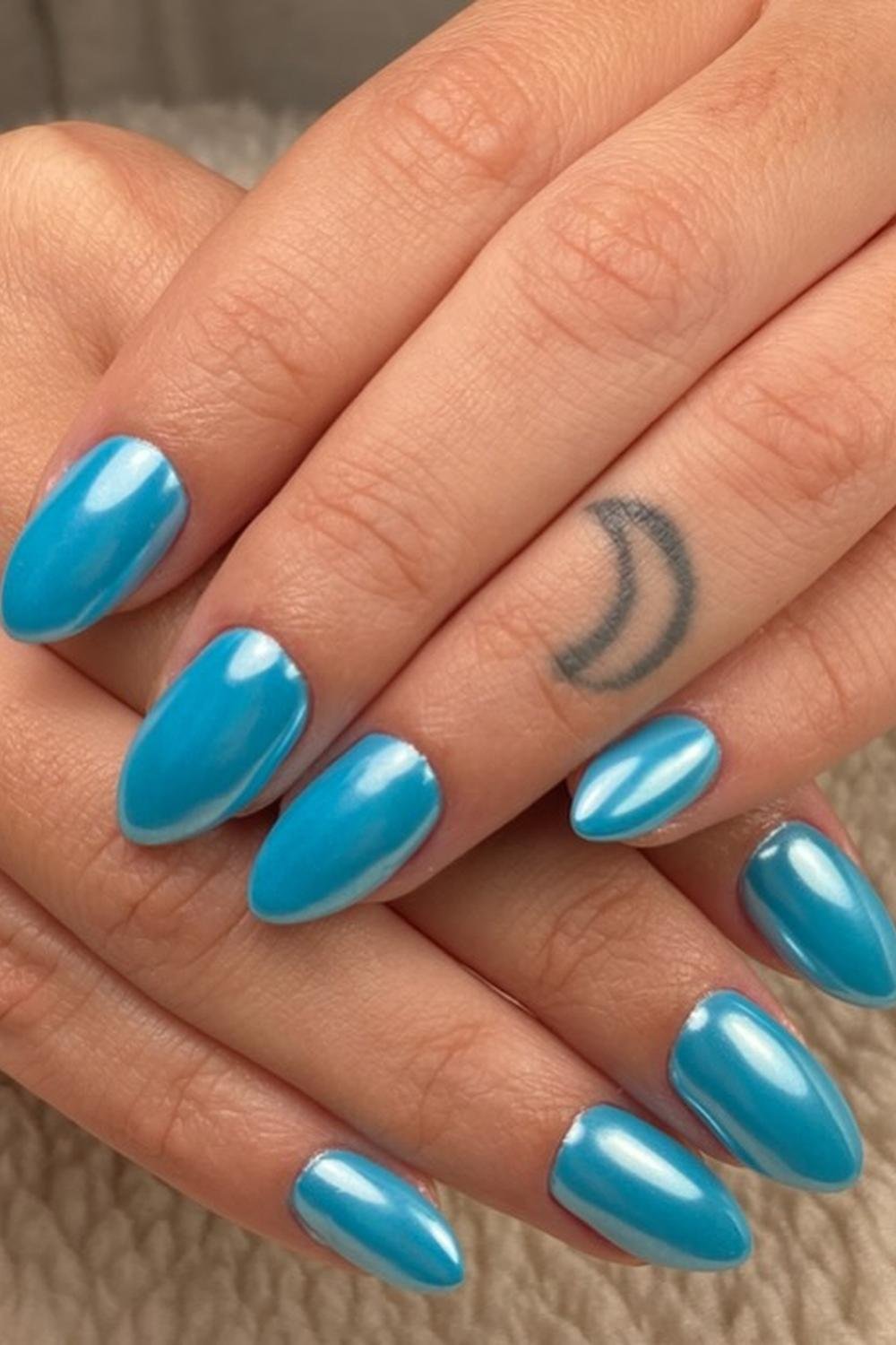 13 - Picture of Blue Chrome Nails