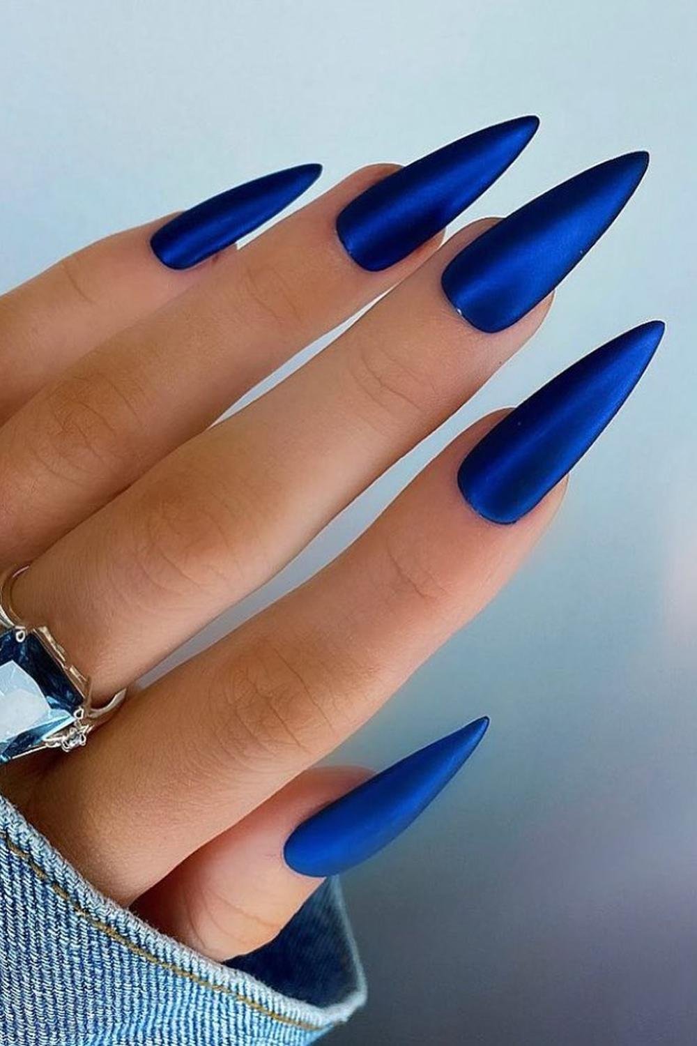 21 - Picture of Blue Chrome Nails