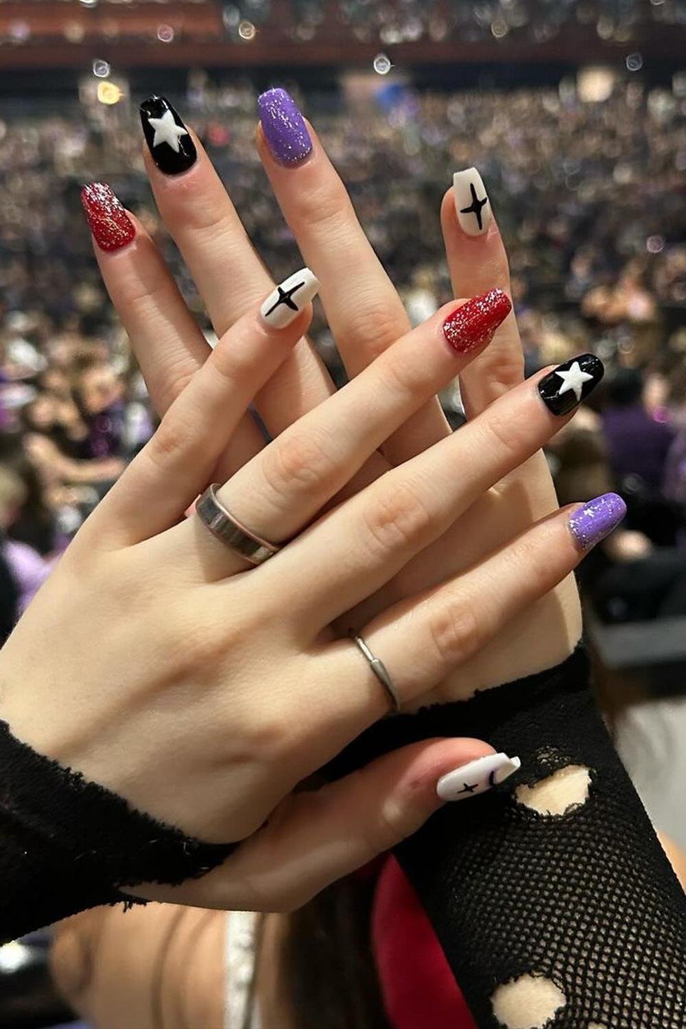 28 - Picture of Guts Tour Nails