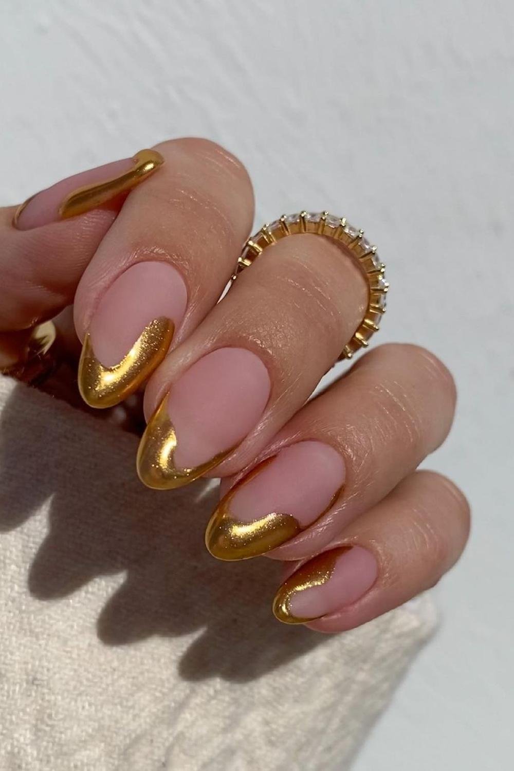 19 - Picture of Nail Trends 2024